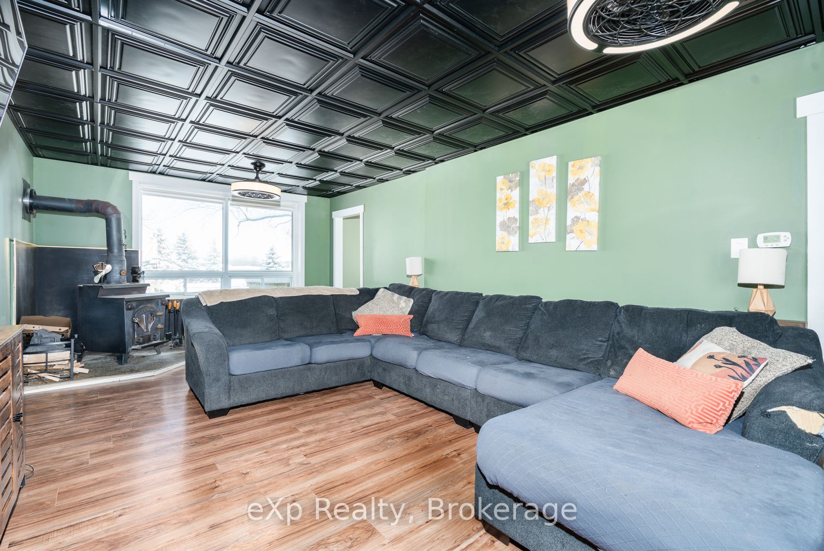 9499 Maas Park Drive Property Photo 10