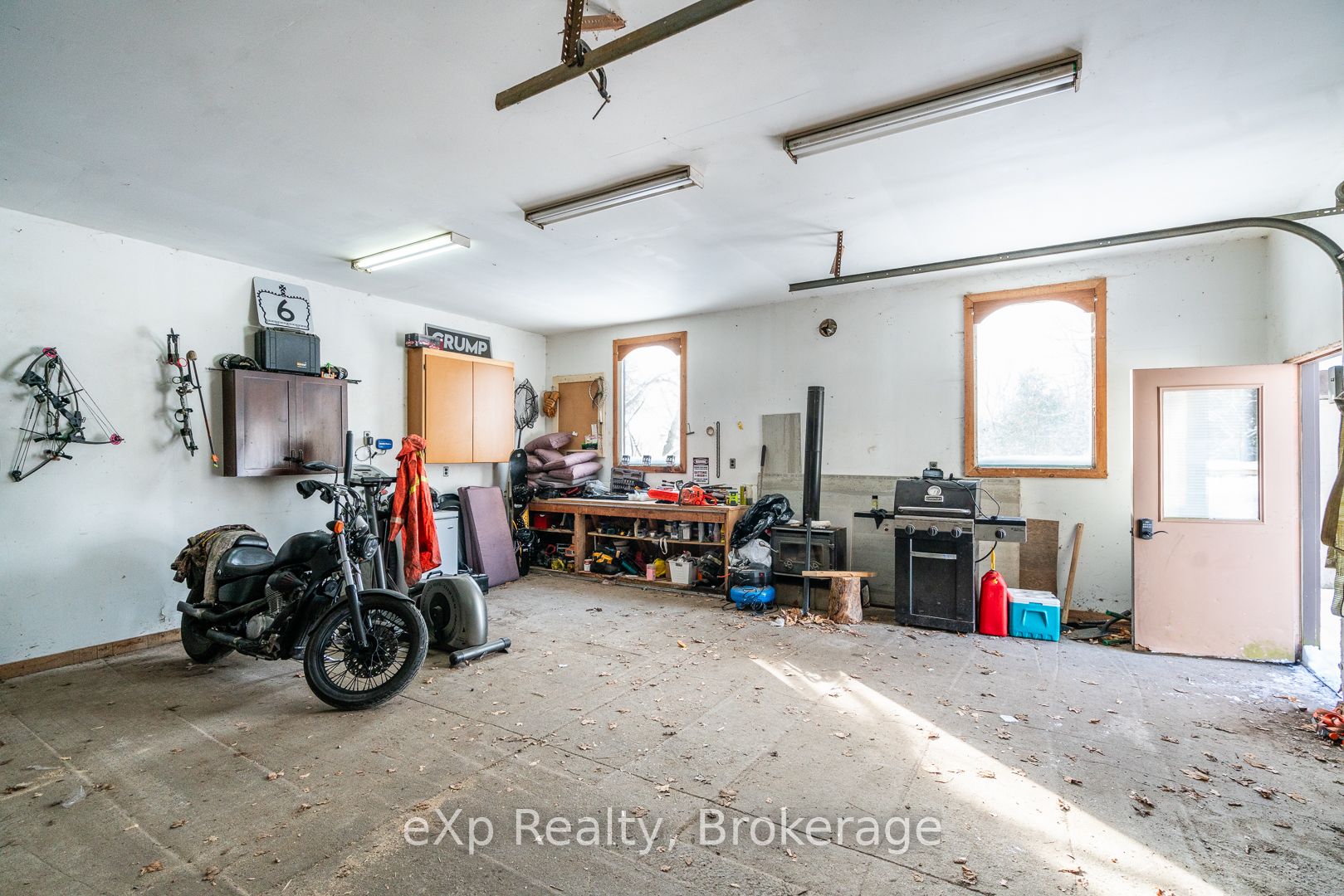 9499 Maas Park Drive Property Photo 21