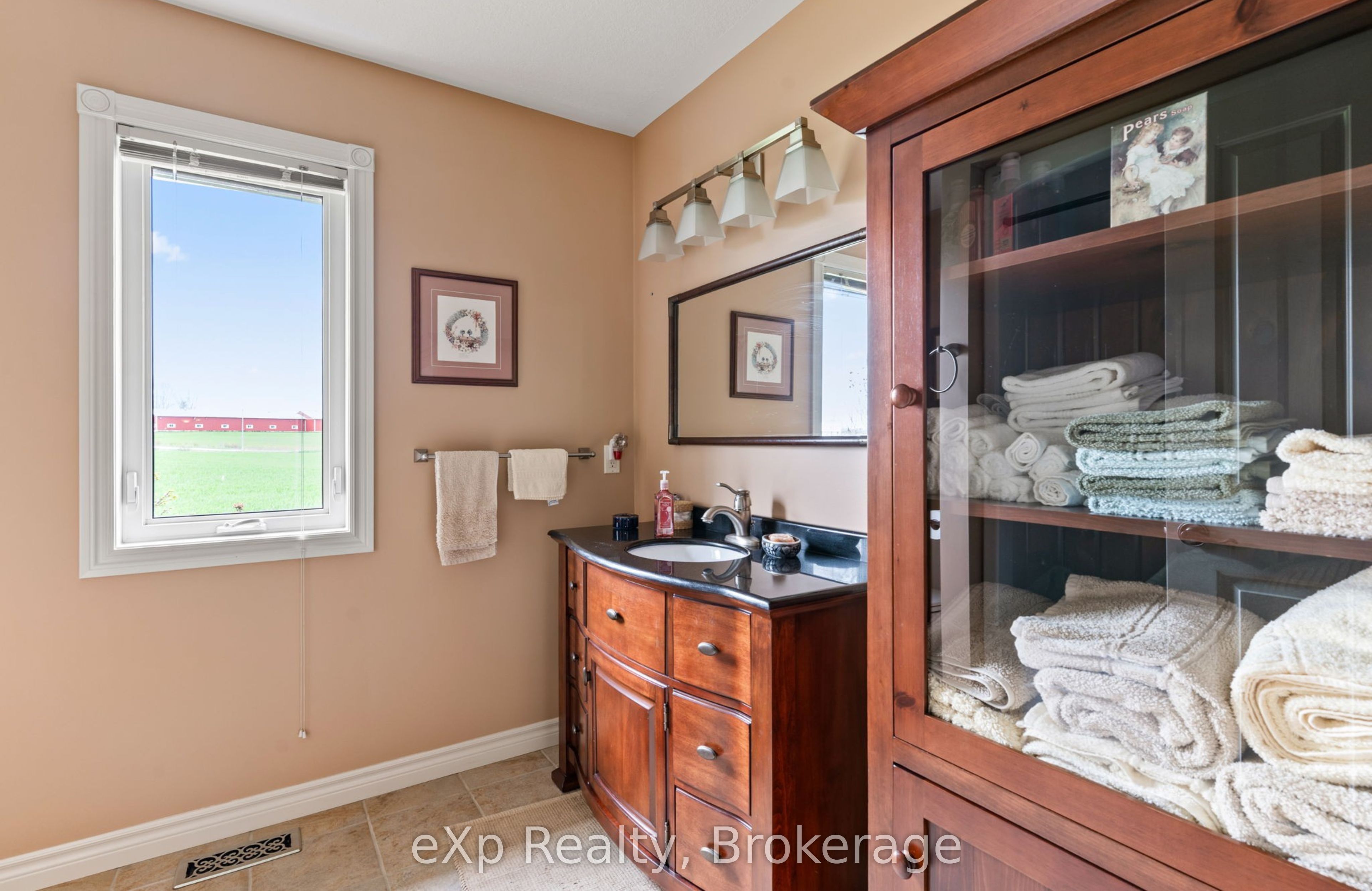 122287 Concession 8 N/a Property Photo 19