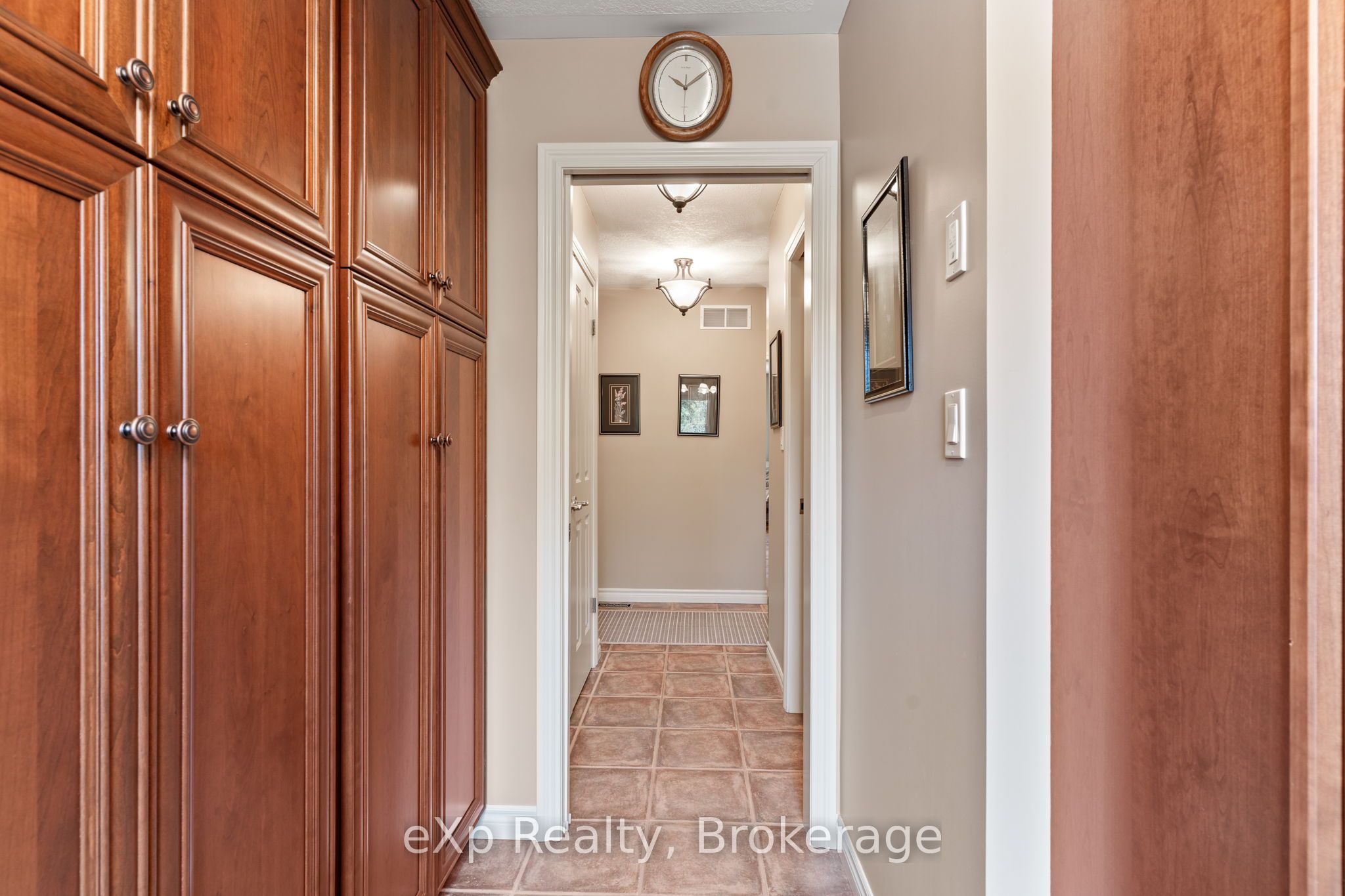 122287 Concession 8 Rr2 N/a Property Photo 13