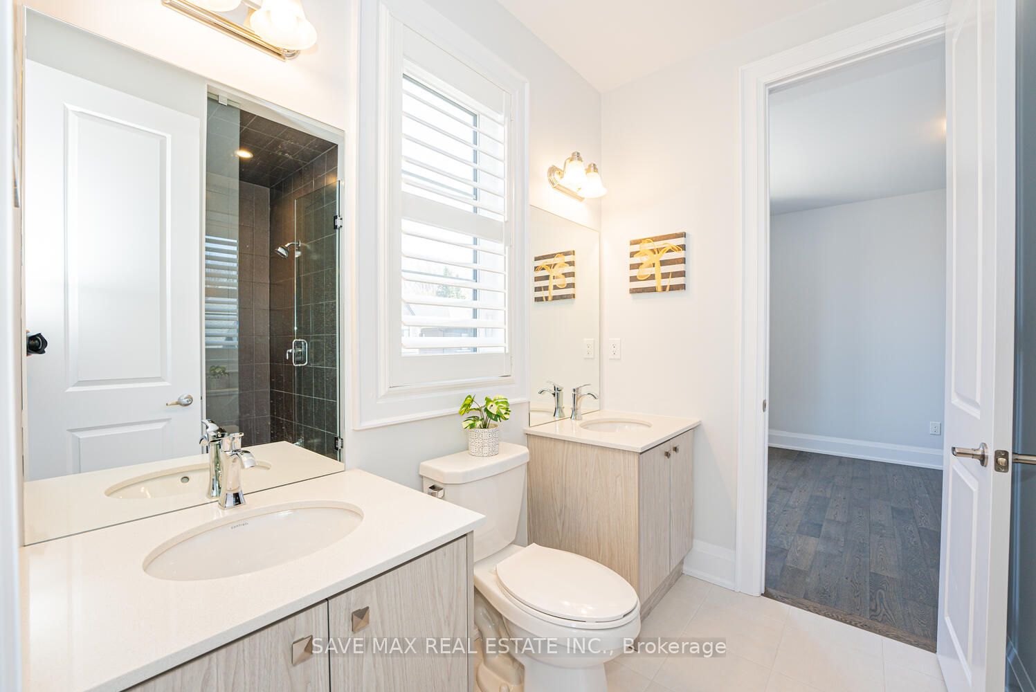 1250 Upper Thames Drive Property Photo 44