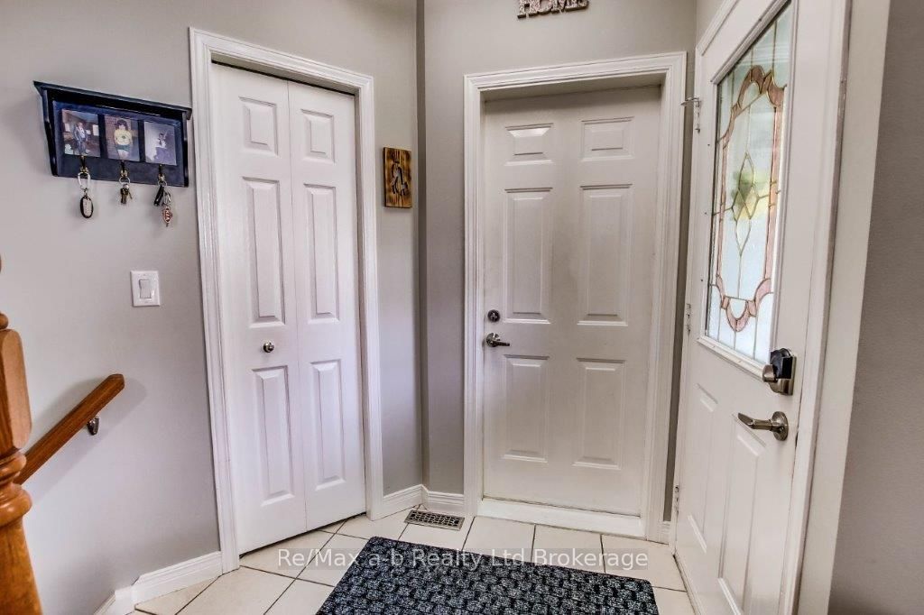 25 Pembers Pass Property Photo 5