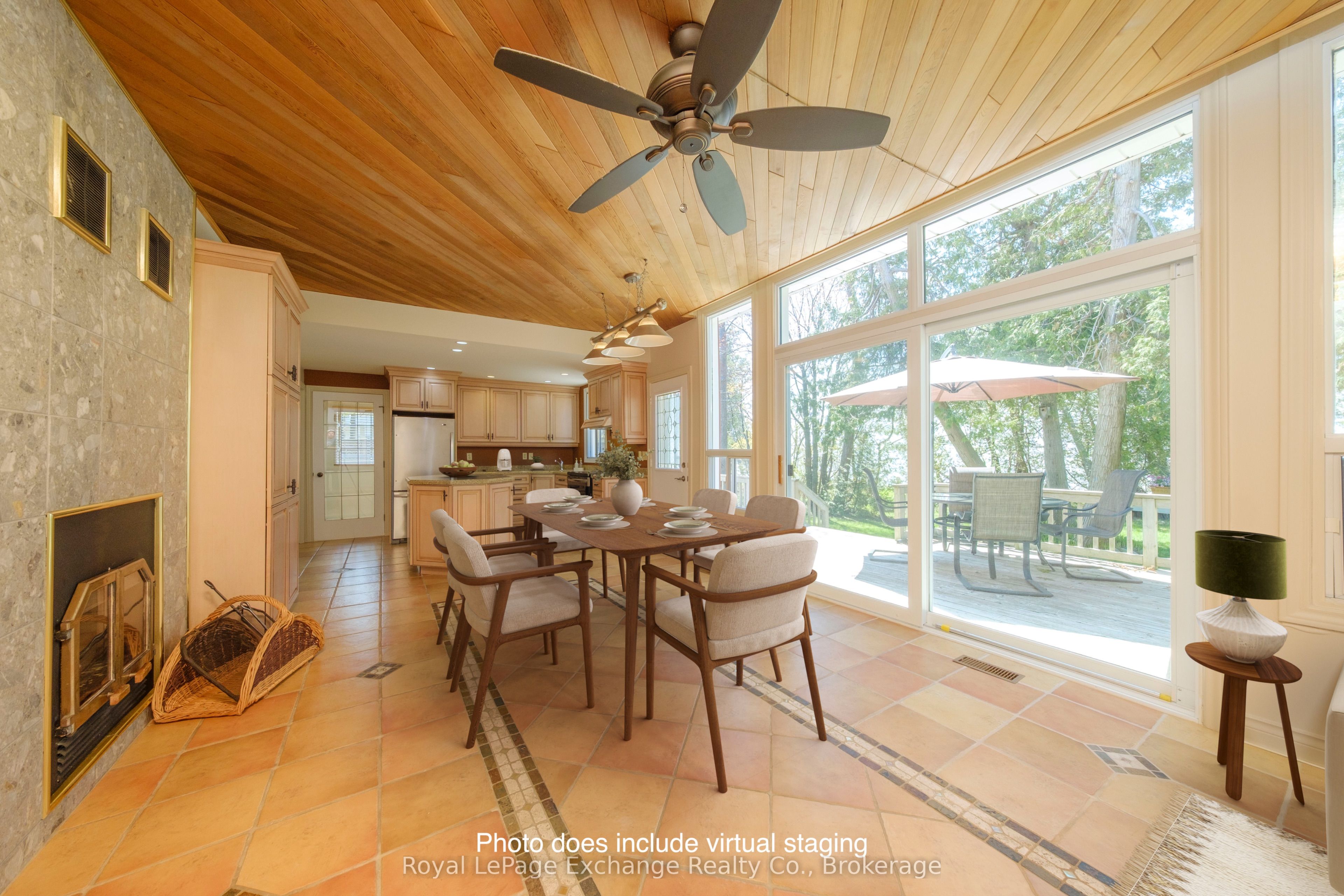 185 Huron Road Property Photo 22