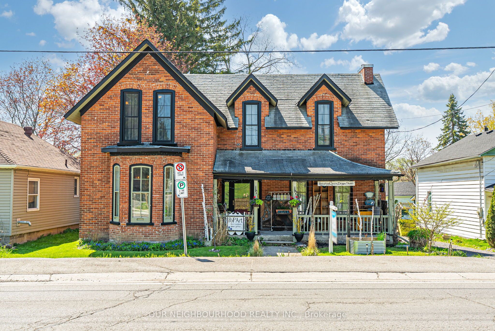 80 King Street E Property Photo 1