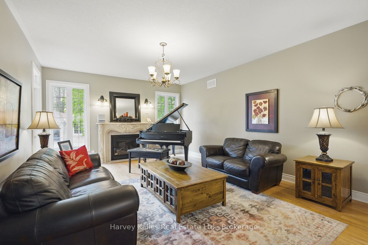9 Melane Court Property Photo 5