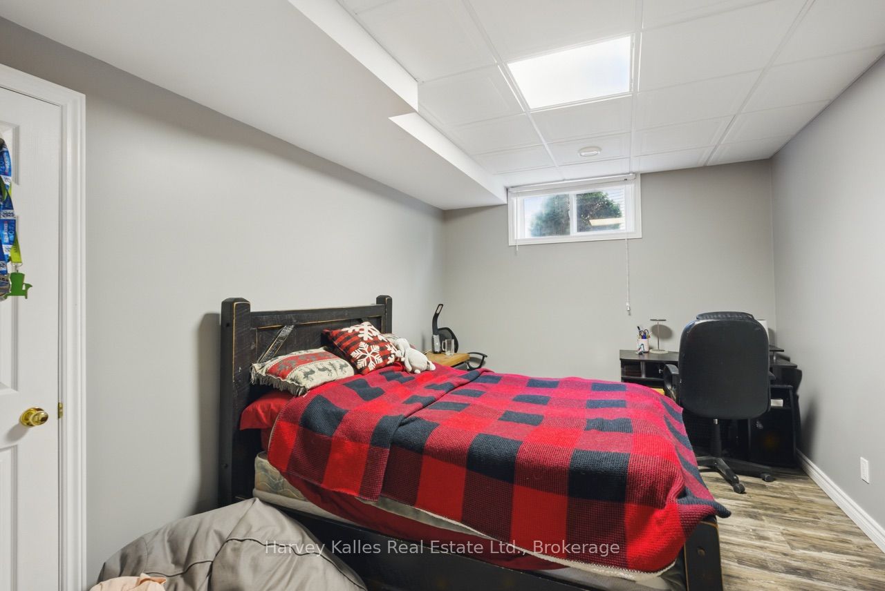 9 Melane Court Property Photo 32