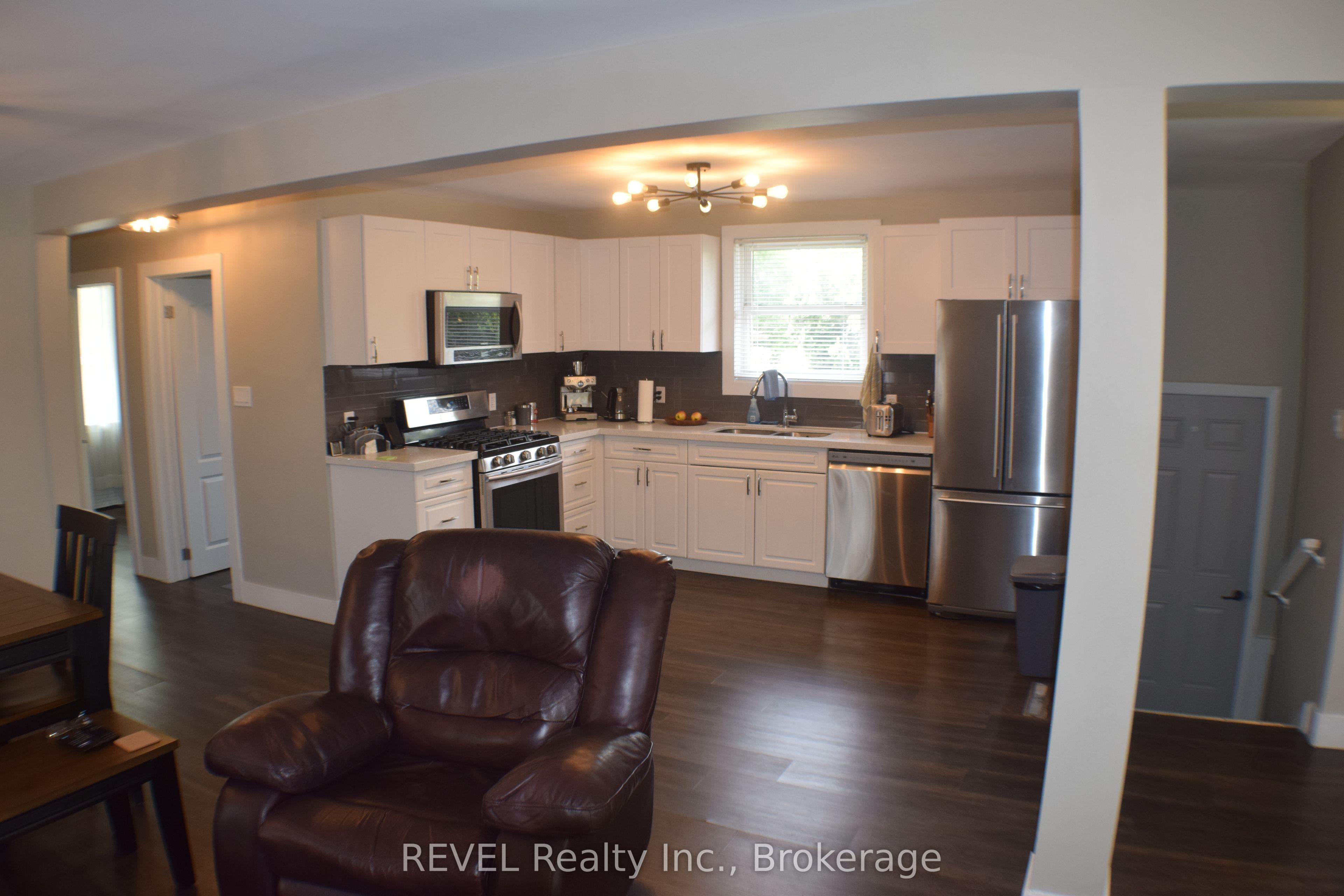 5820 Keith Street Property Photo 9