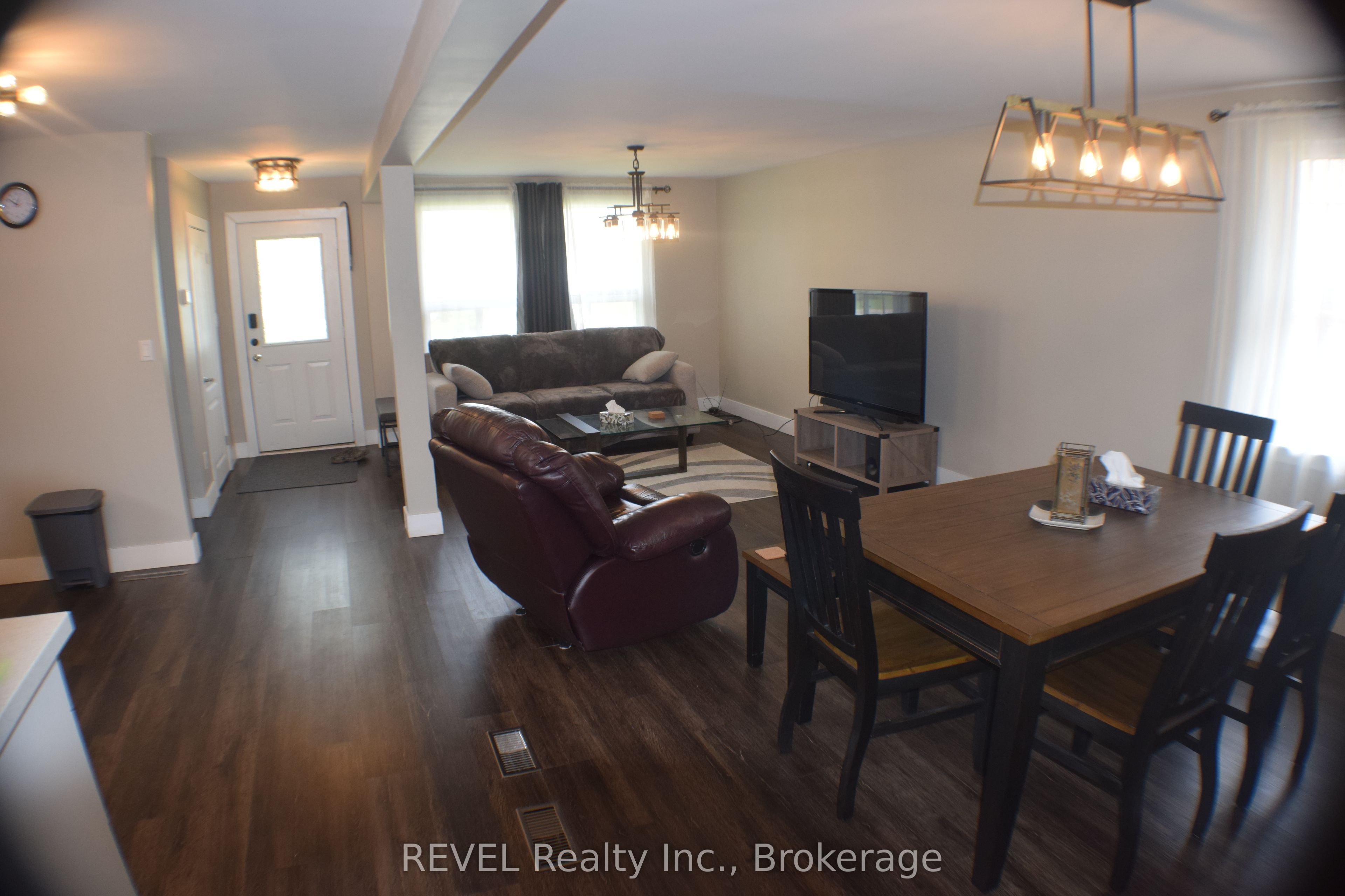 5820 Keith Street Property Photo 15