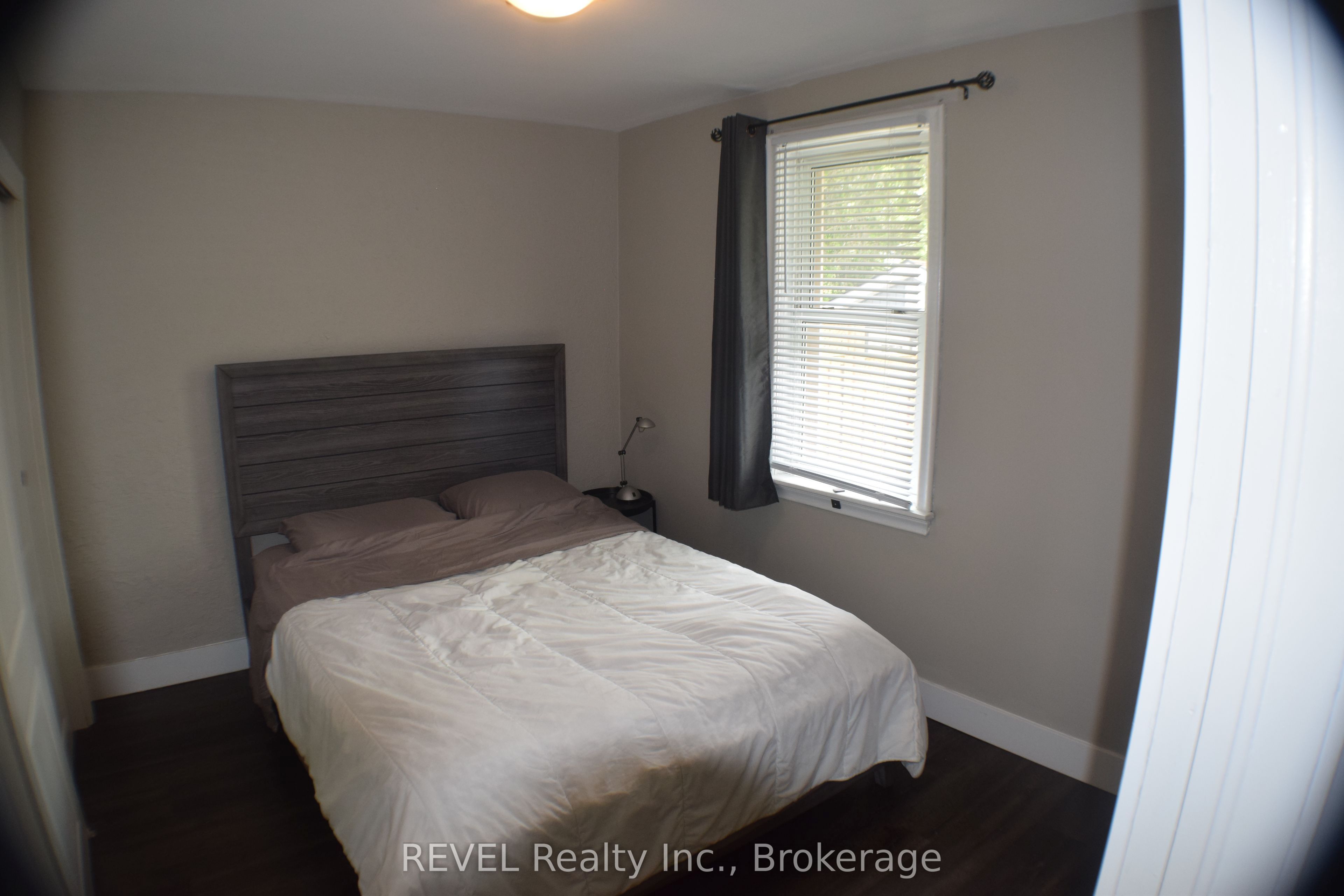 5820 Keith Street Property Photo 17