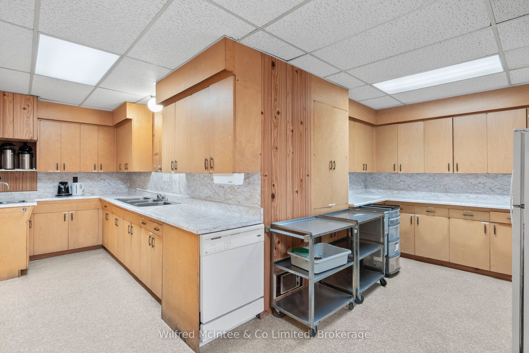111 2nd Se Avenue Property Photo 27