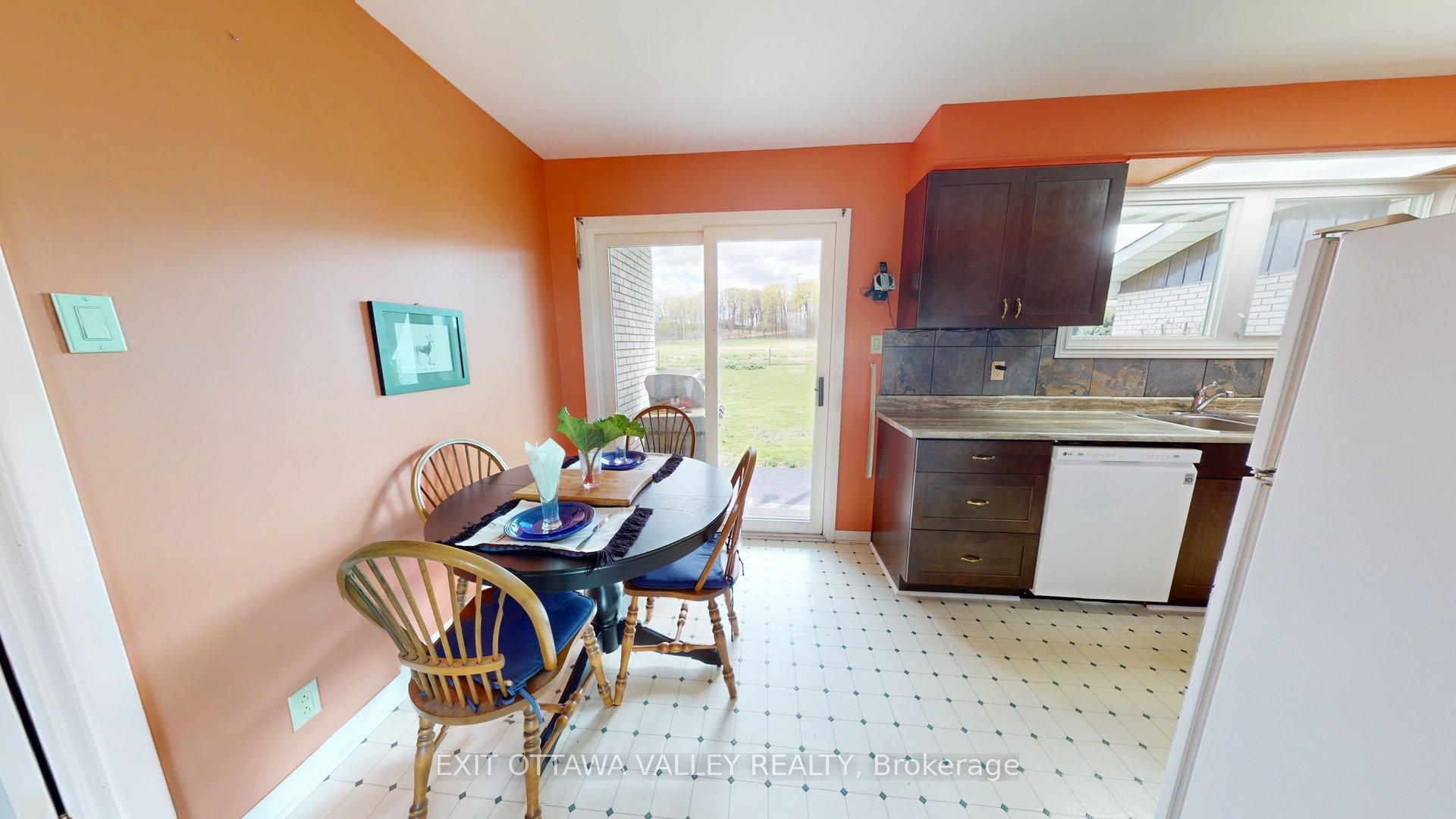 2297 Beachburg Road Property Photo 14
