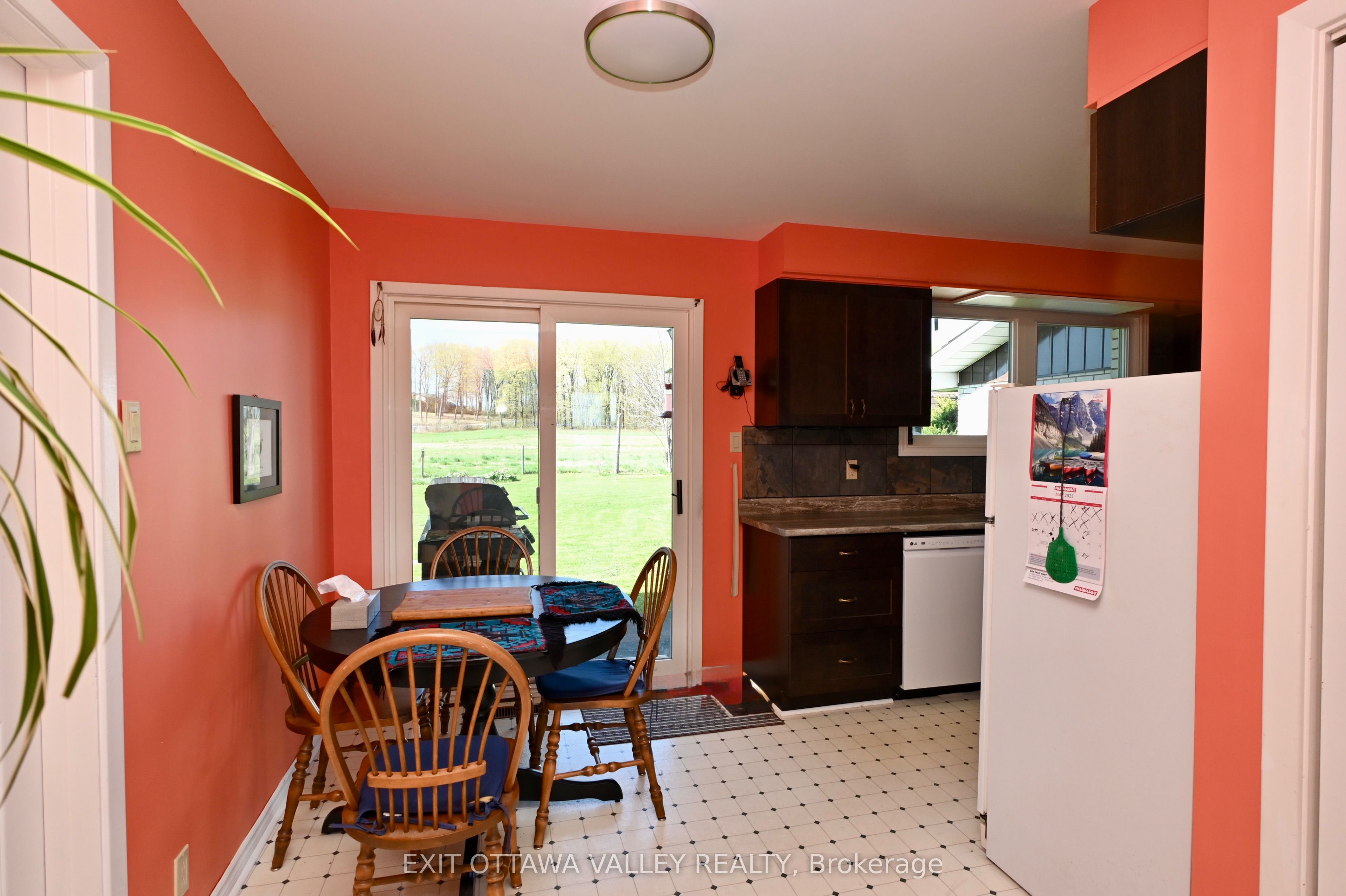 2297 Beachburg Road Property Photo 18