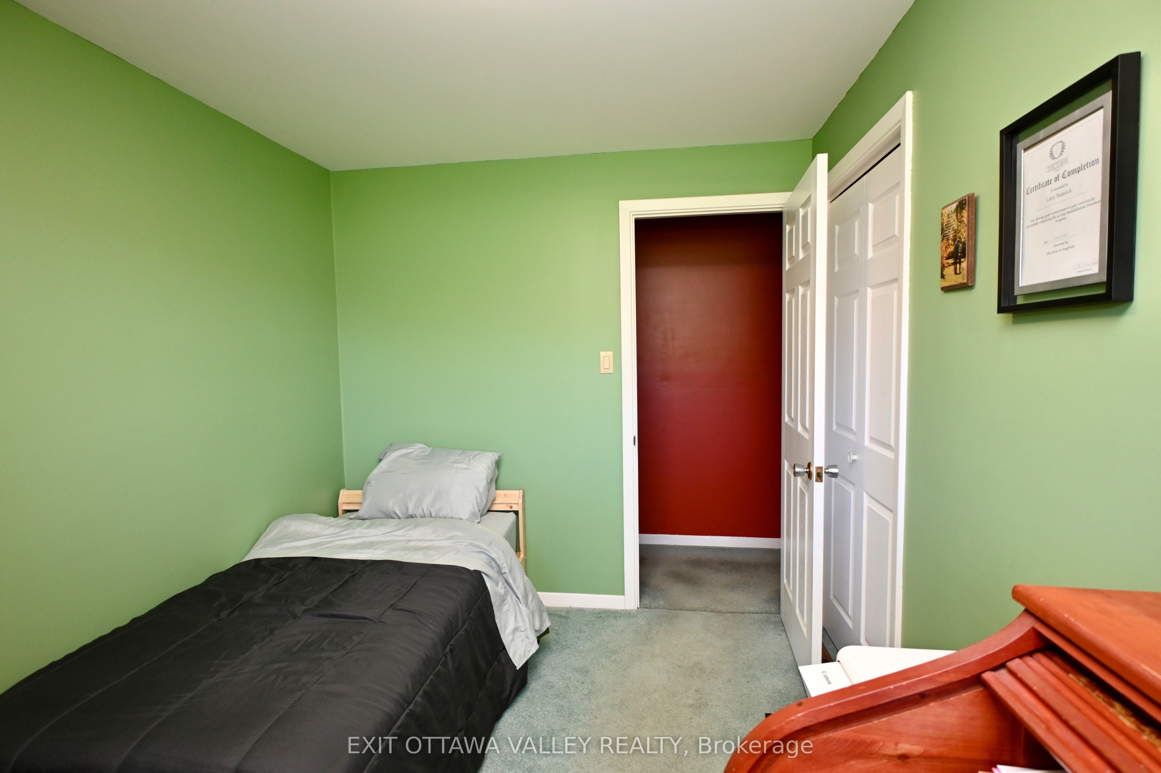 2297 Beachburg Road Property Photo 24
