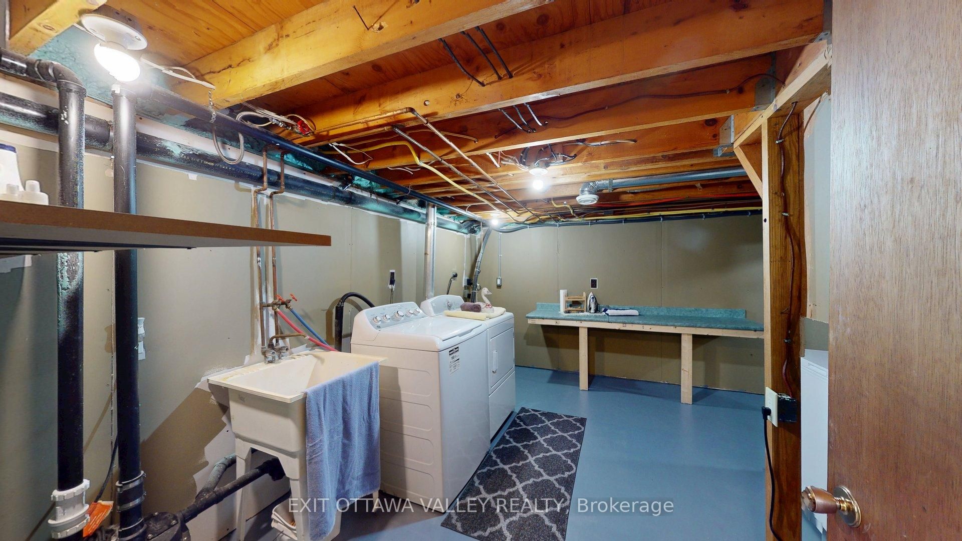 2297 Beachburg Road Property Photo 35