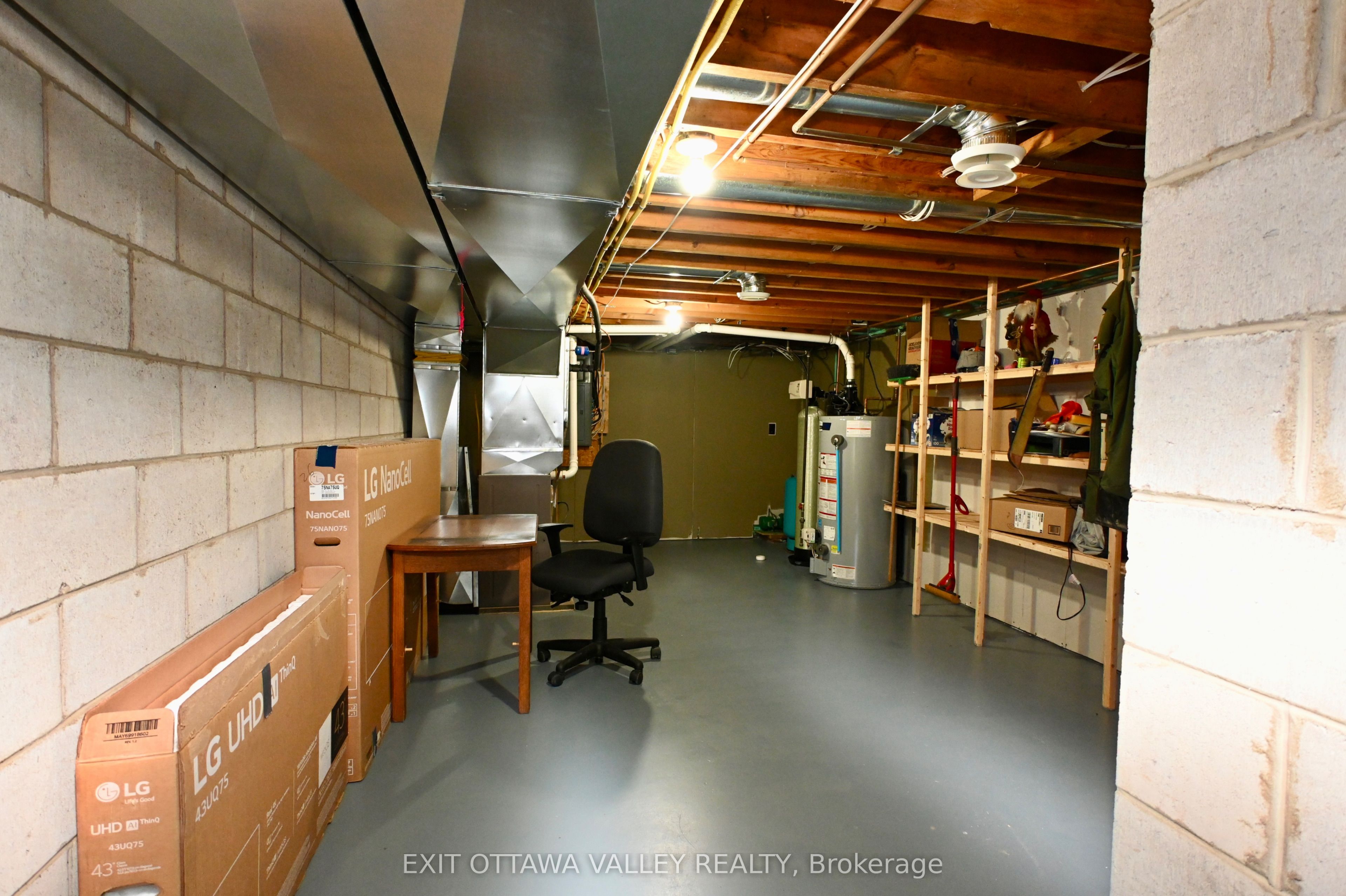 2297 Beachburg Road Property Photo 37