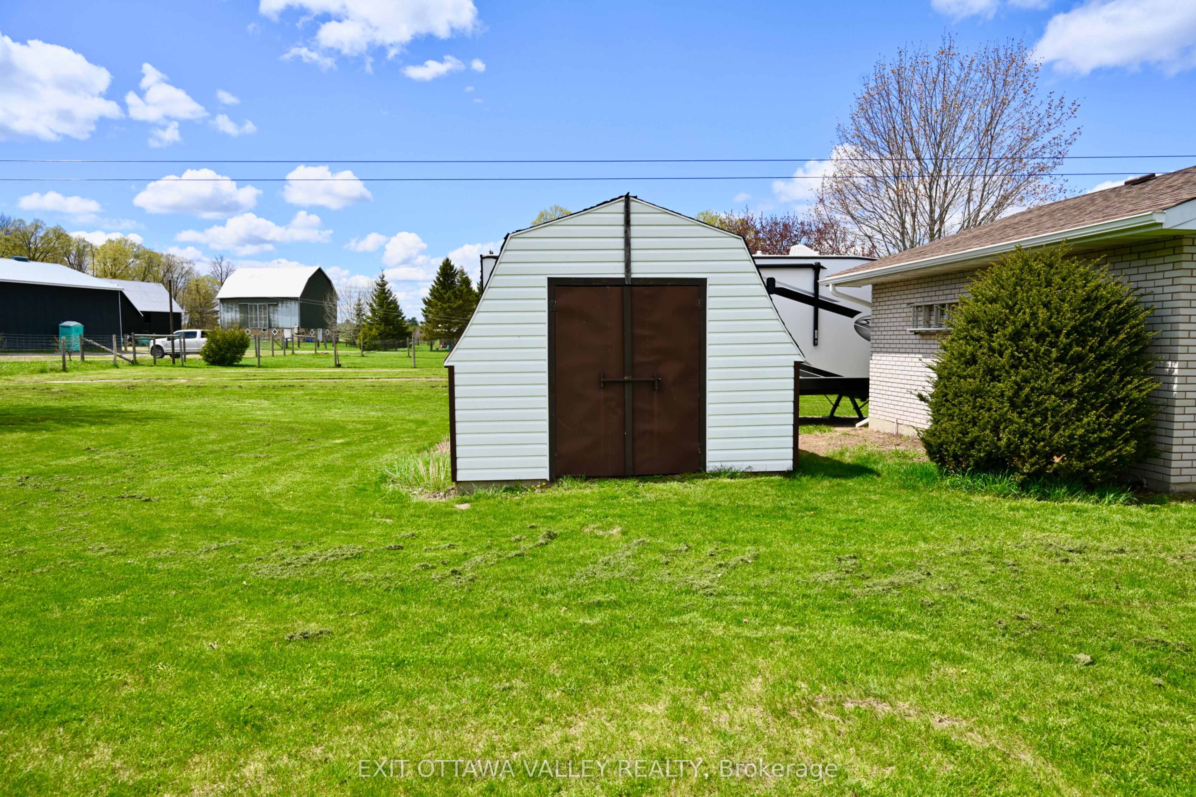 2297 Beachburg Road Property Photo 46
