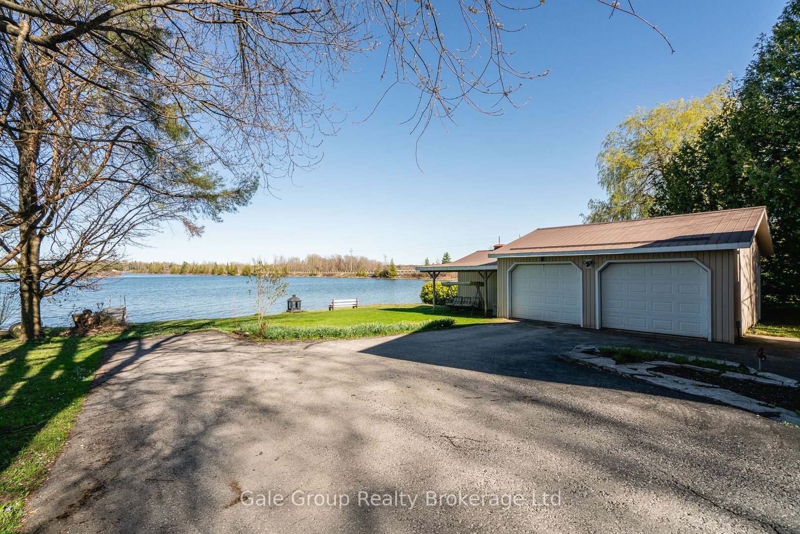 111 Macdonalds Rd Property Photo 3
