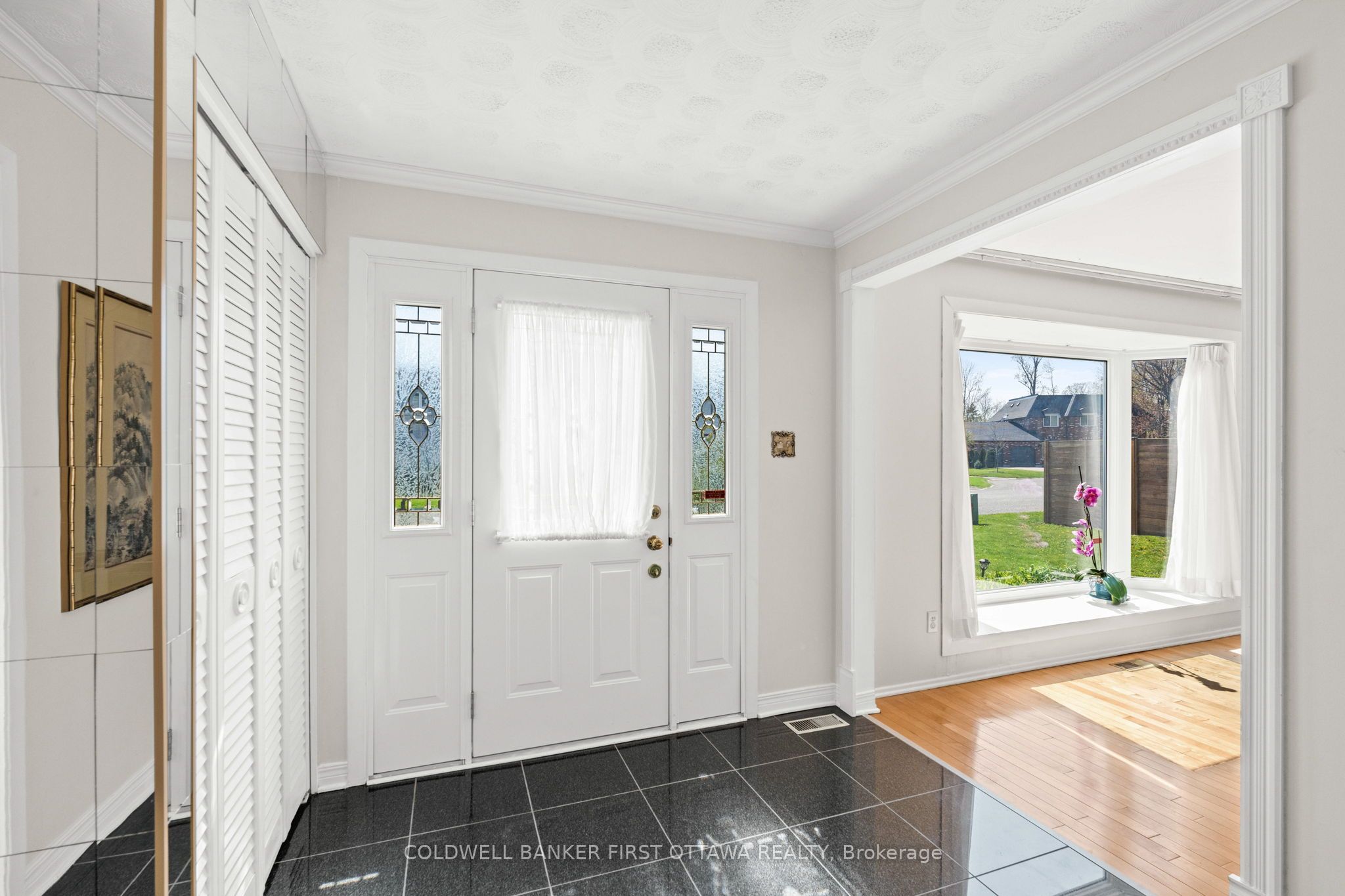16 Denewood Crescent Property Photo 5