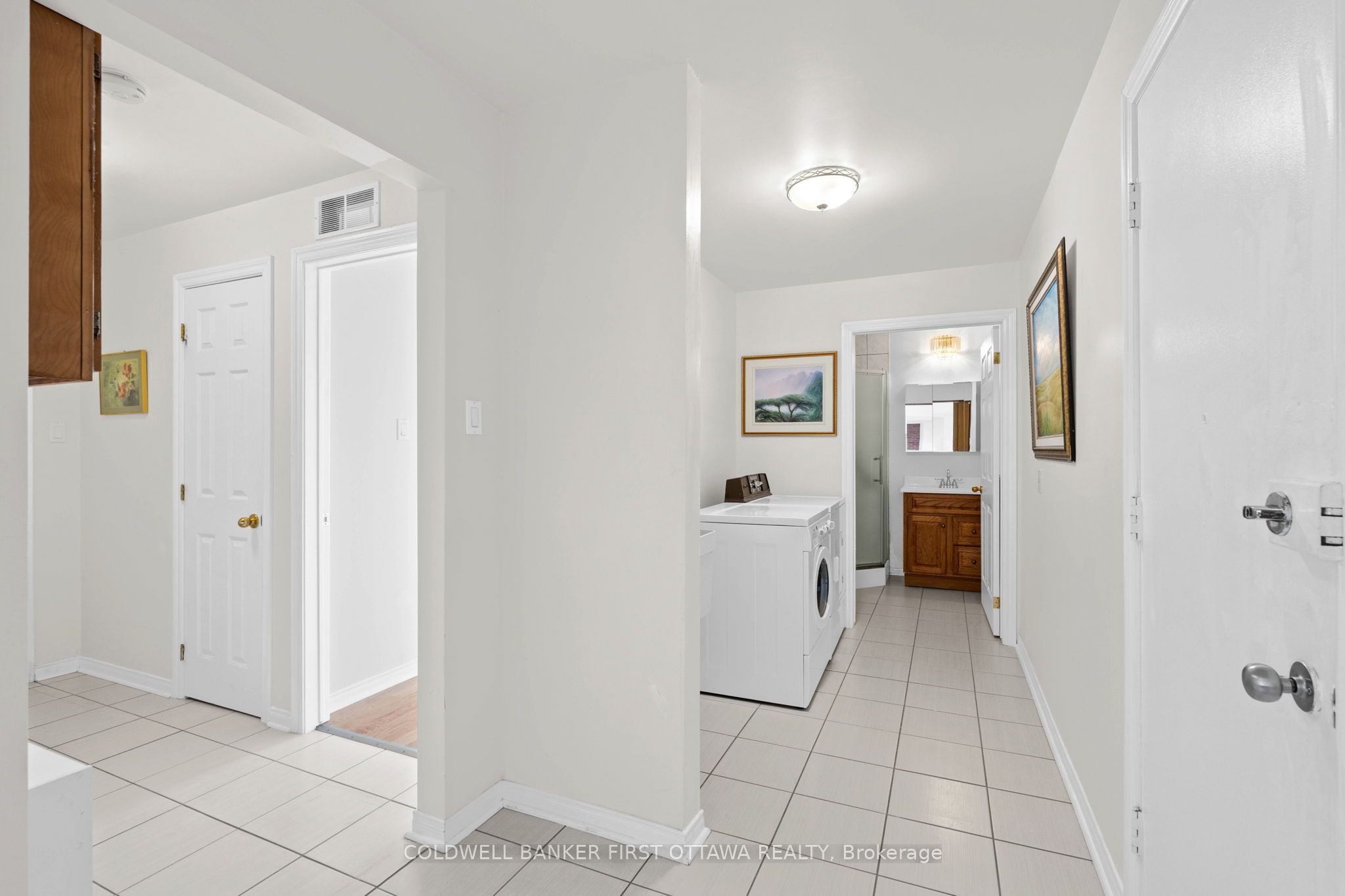 16 Denewood Crescent Property Photo 21