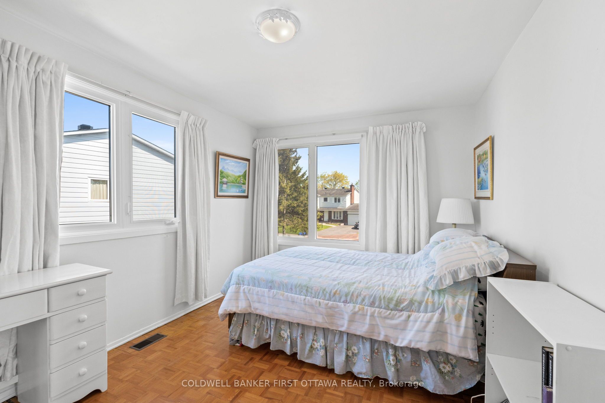 16 Denewood Crescent Property Photo 28
