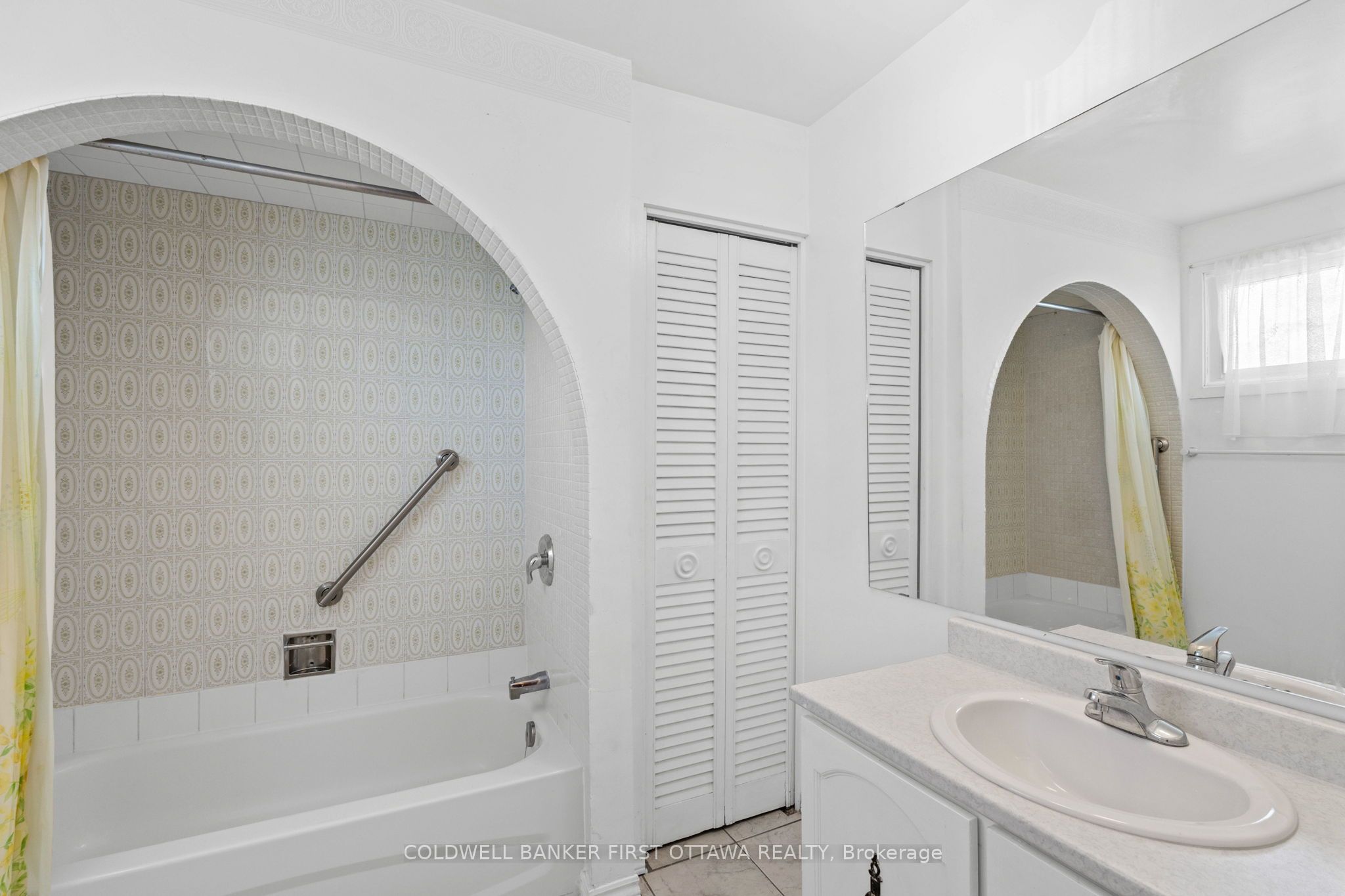 16 Denewood Crescent Property Photo 40