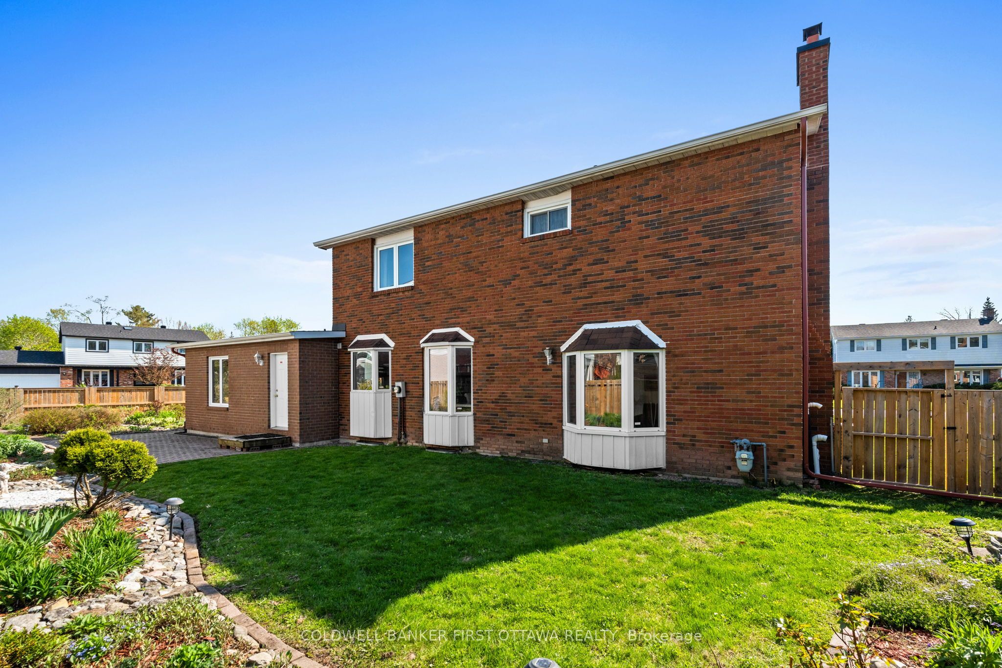 16 Denewood Crescent Property Photo 44