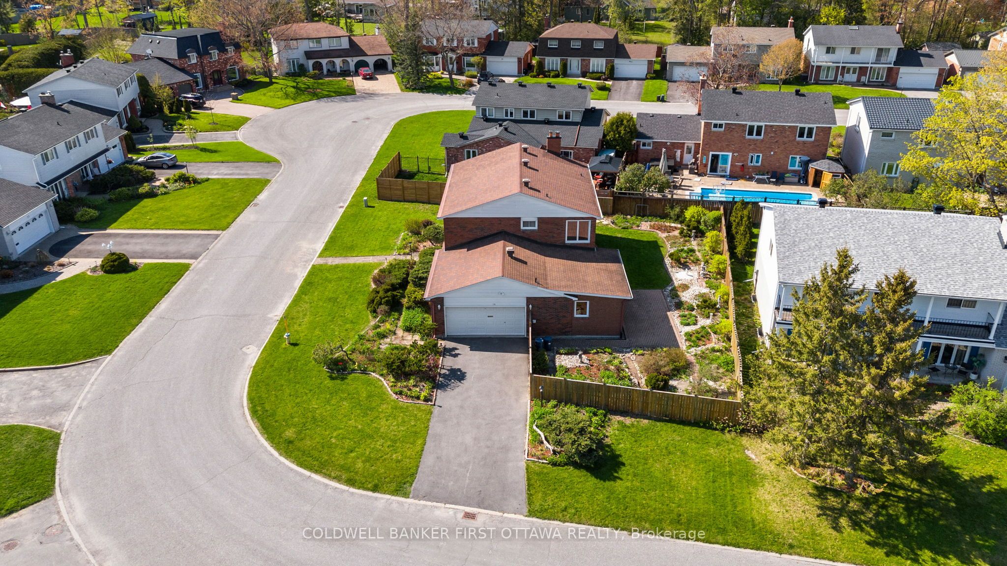 16 Denewood Crescent Property Photo 46