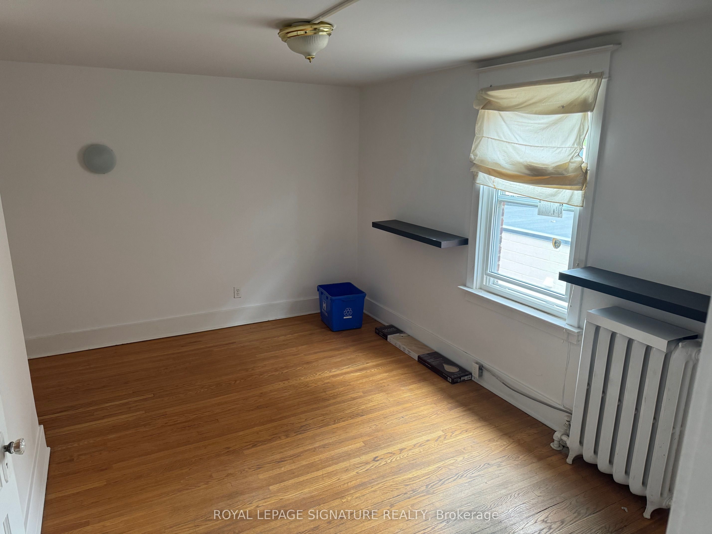 307-309 Dundas Street E 3 Property Photo 7