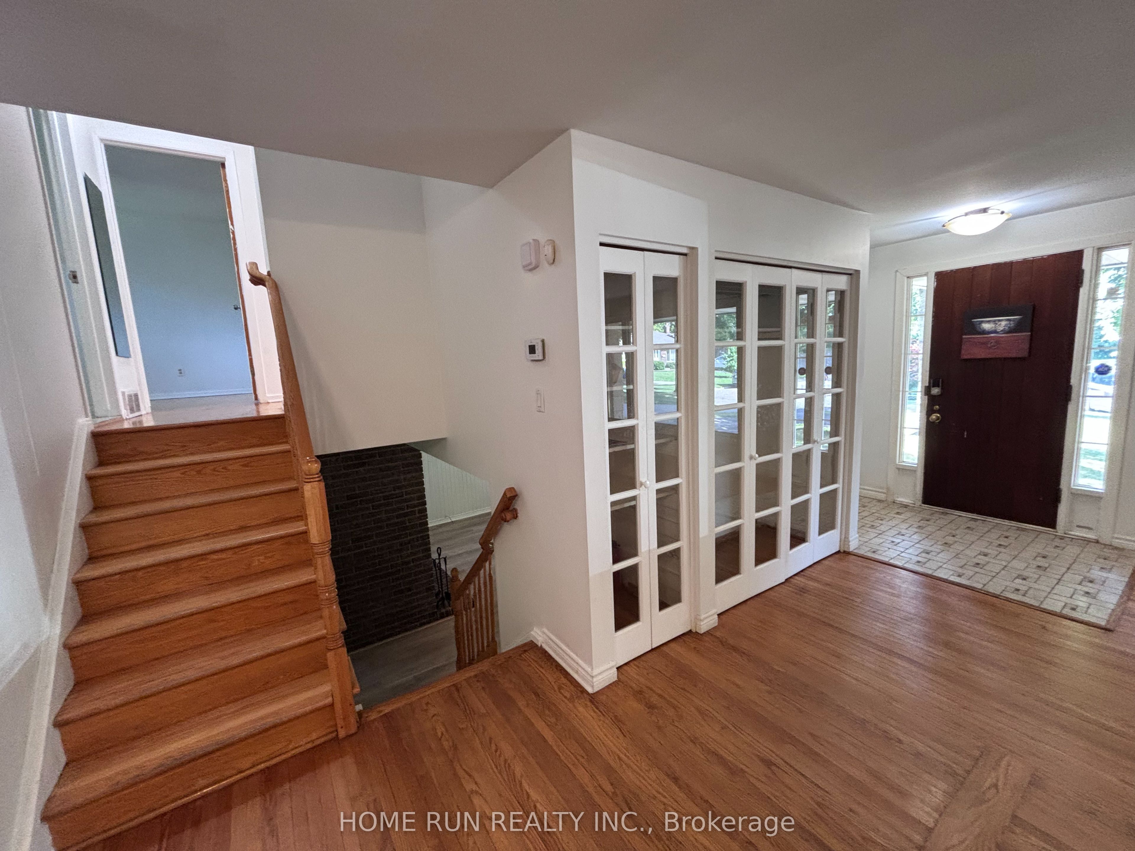 9 Button Court Property Photo 8