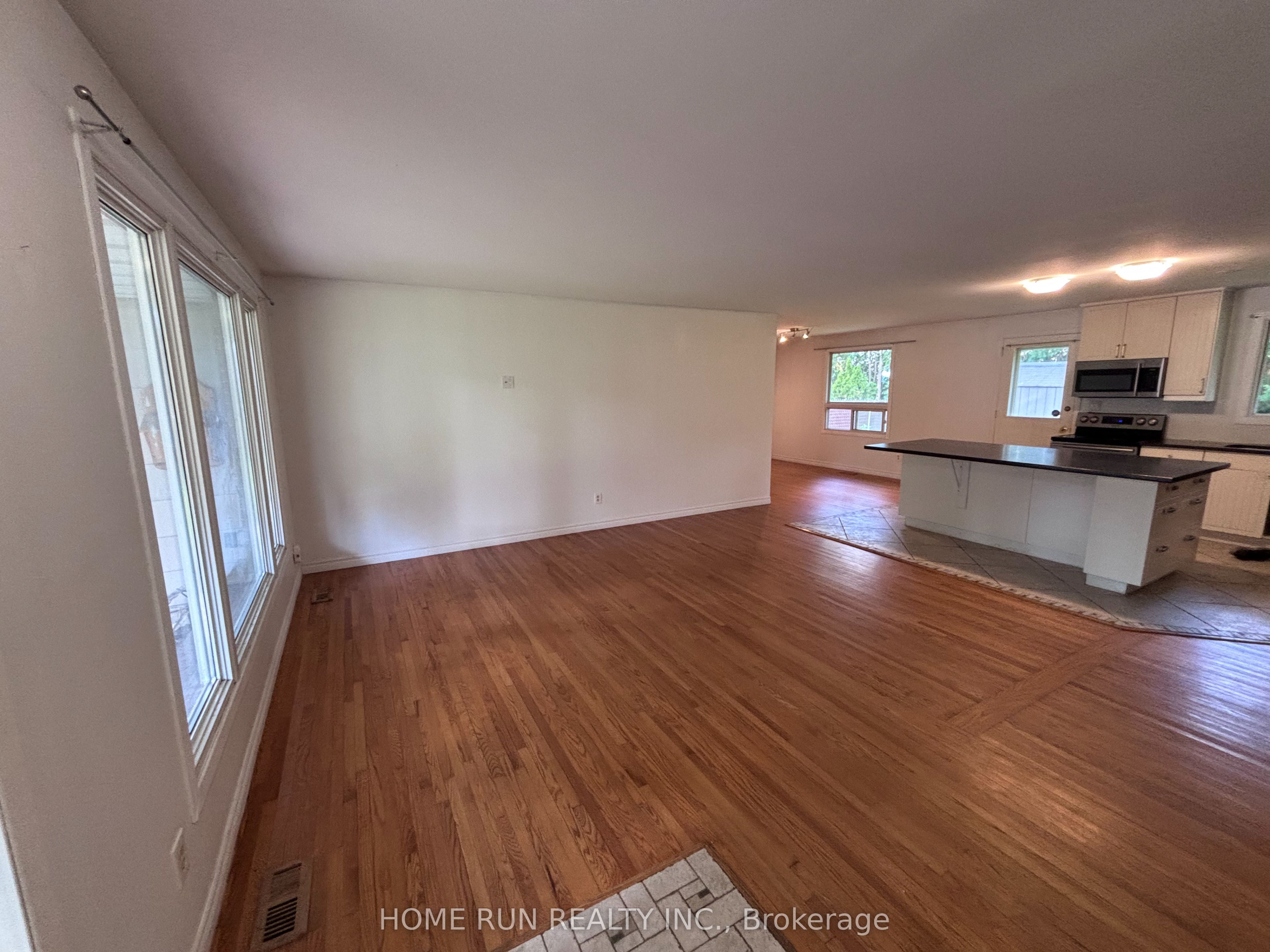 9 Button Court Property Photo 10