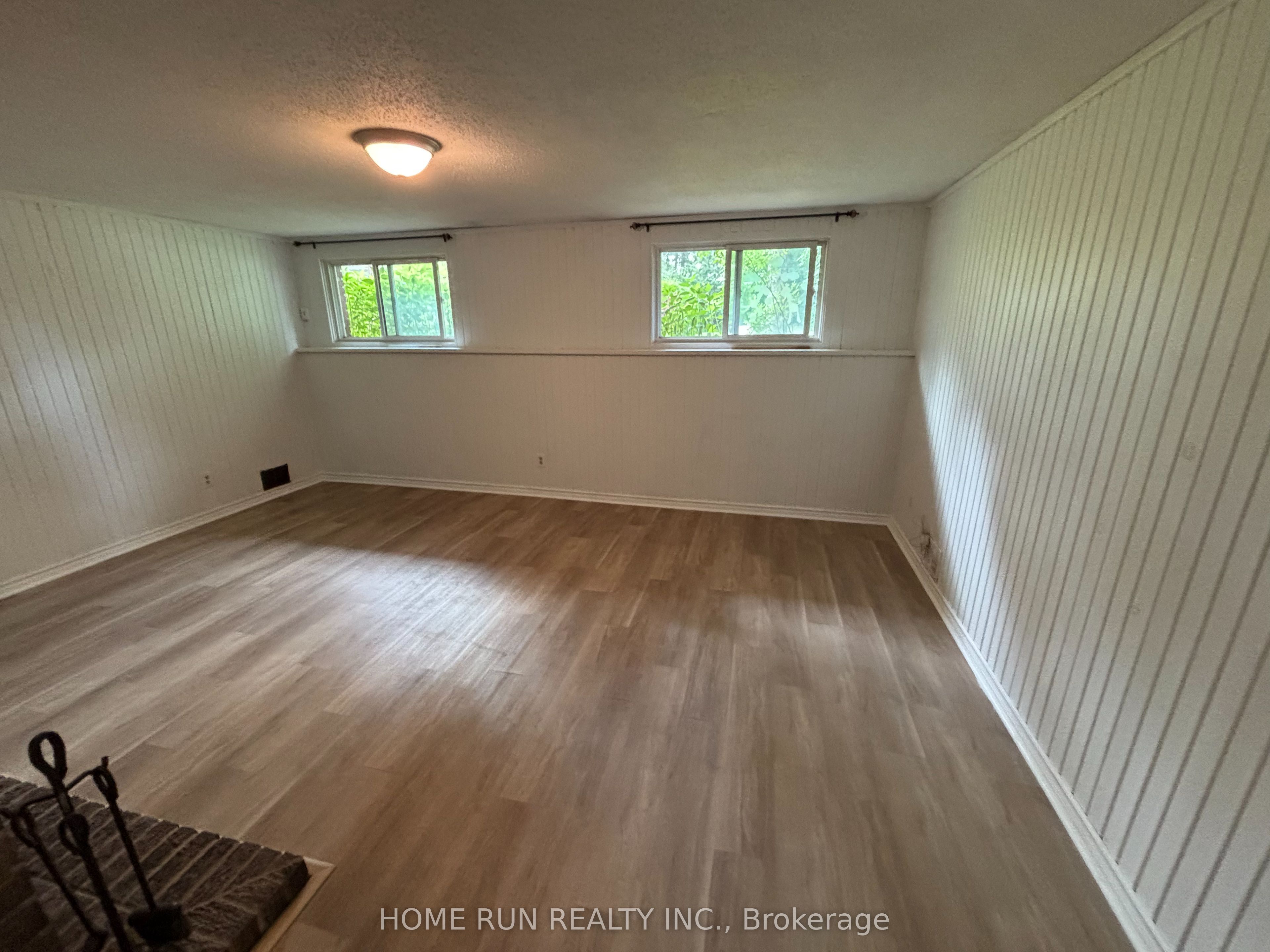 9 Button Court Property Photo 21