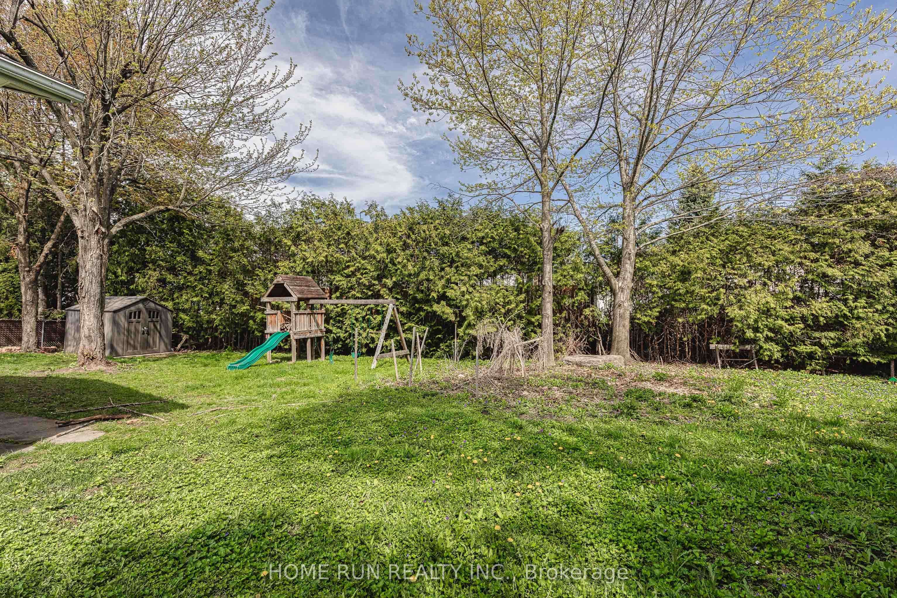 9 Button Court Property Photo 26