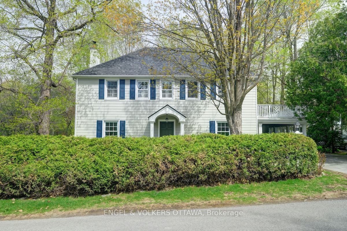 200 Howick Street Property Photo