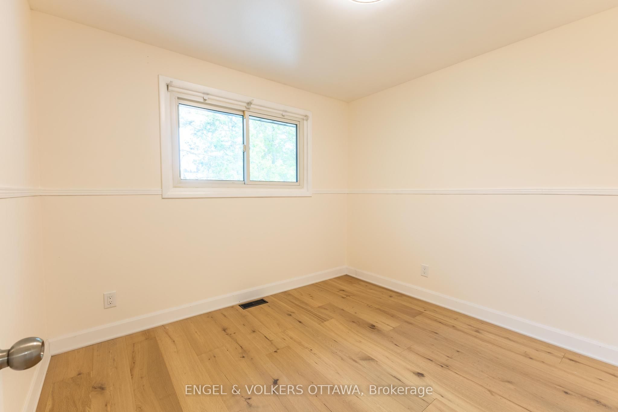 89 Munro Street Property Photo 14