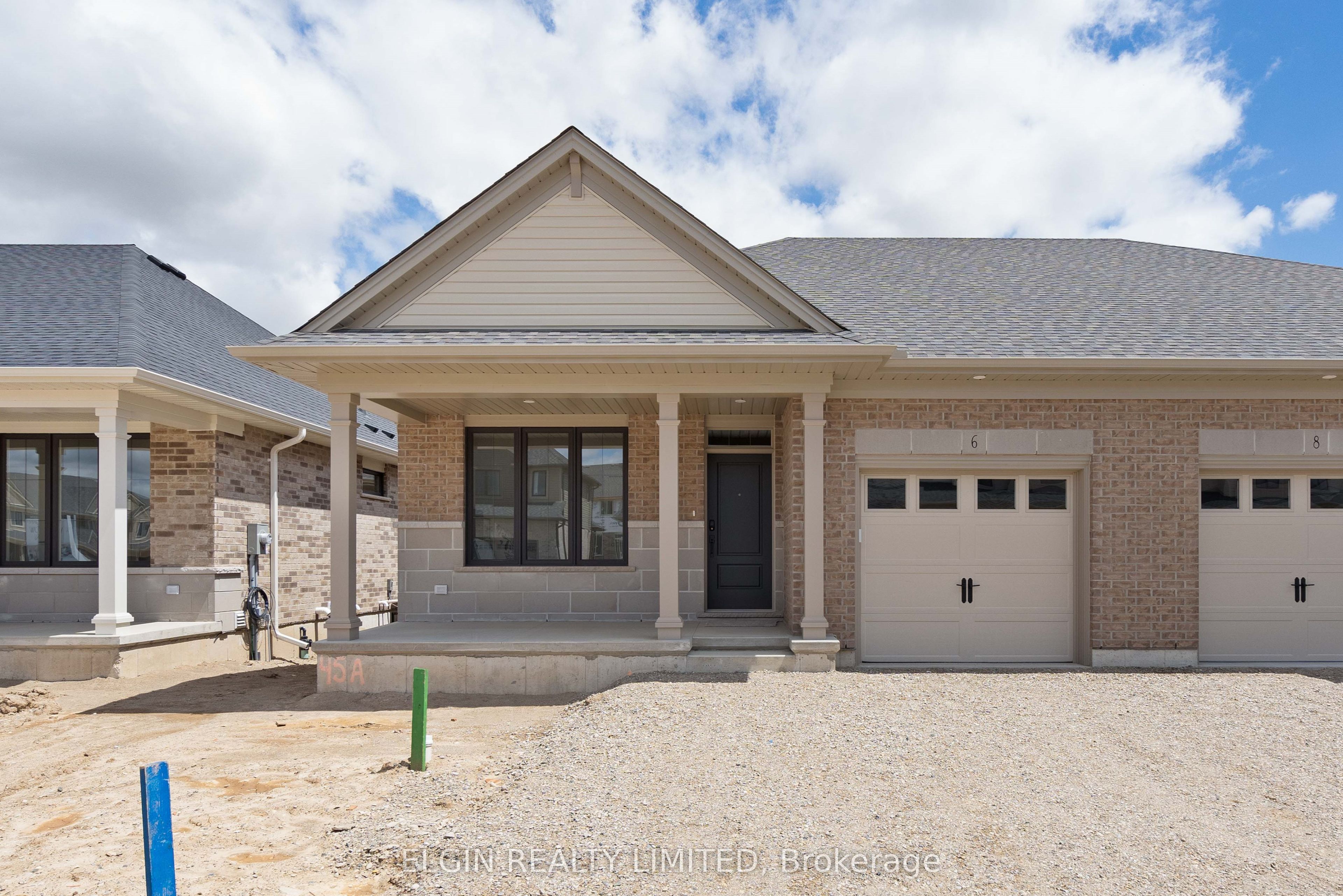 6 Hemlock Crescent Property Photo 1