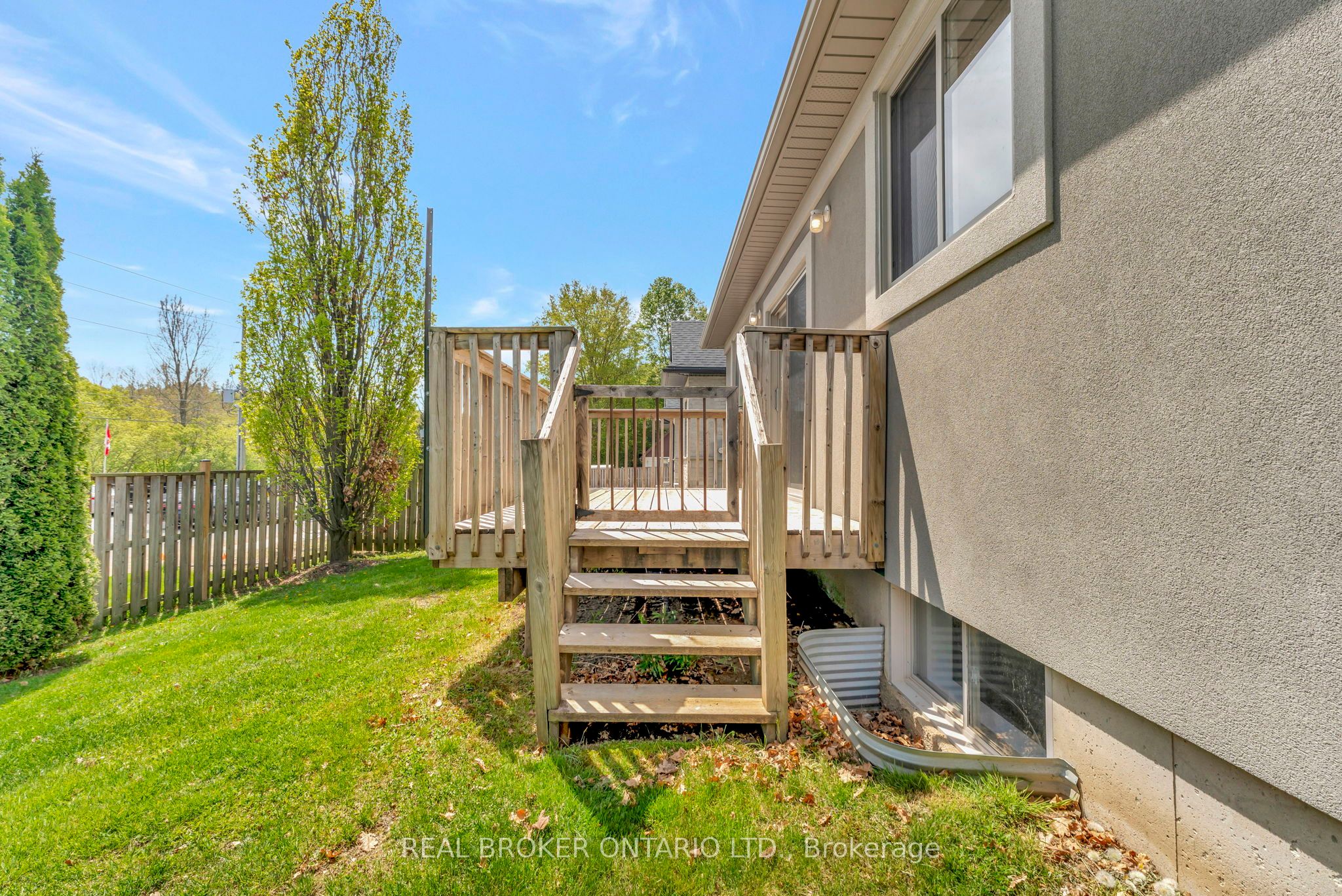 #5 - 5 John Pound Road Property Photo 35