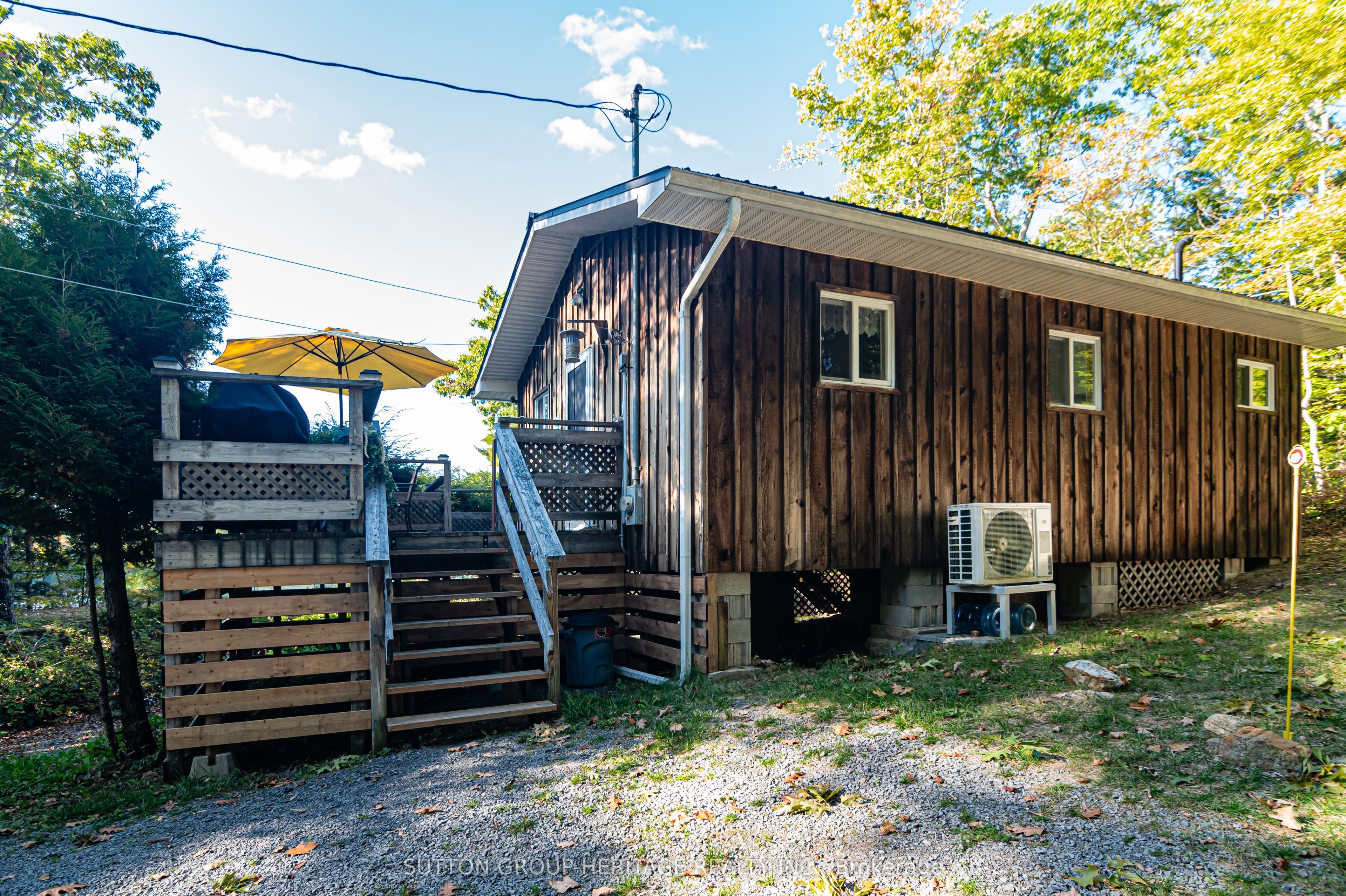 250 Younge Lane Property Photo 31