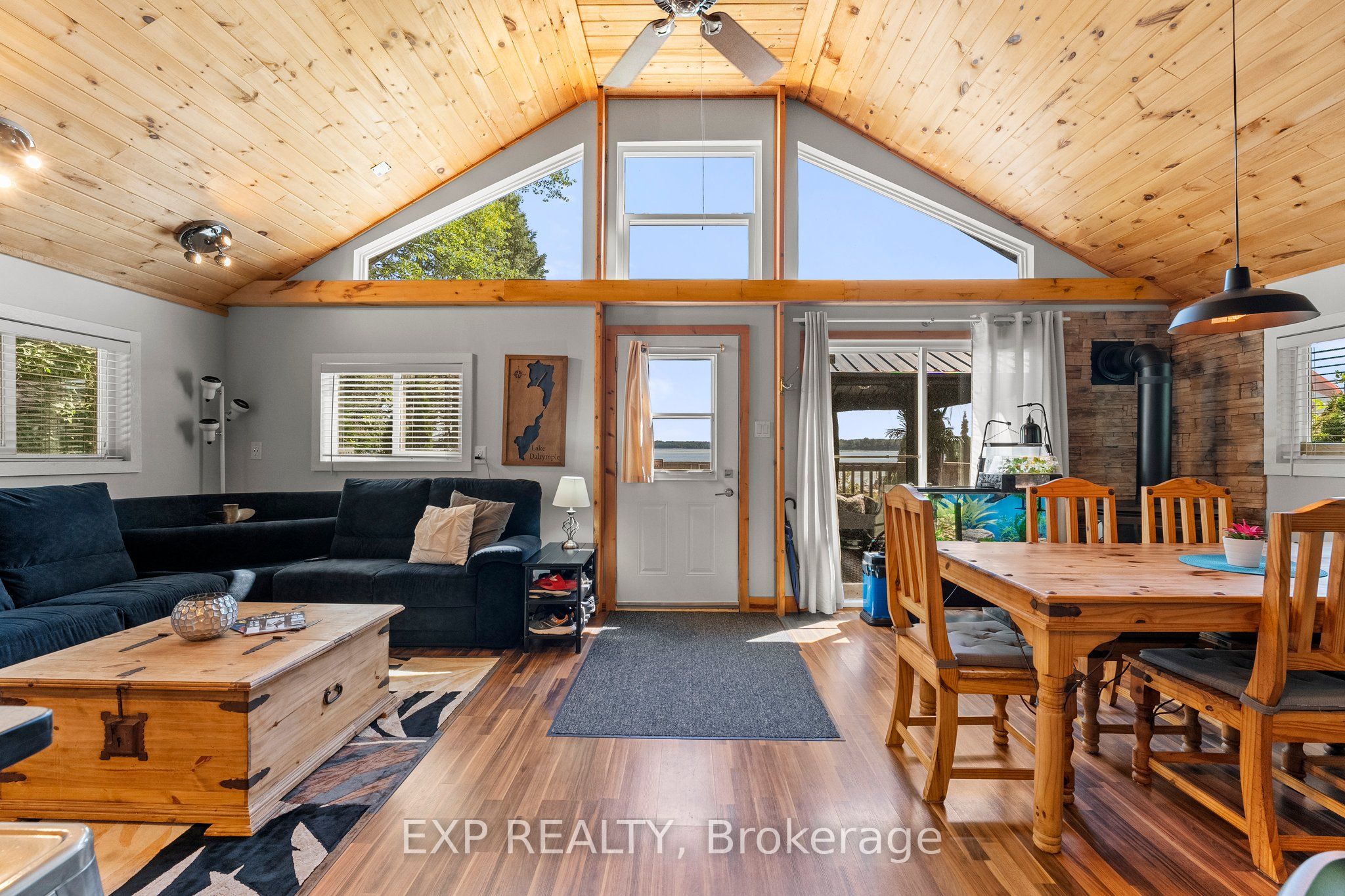 104 Fulsom Crescent Property Photo 4