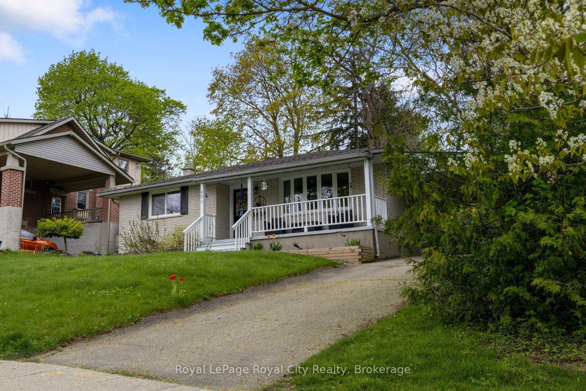 601 Colquhoun Street Property Photo 6