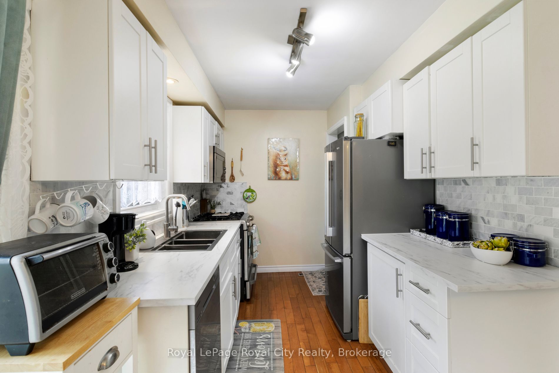 601 Colquhoun Street Property Photo 13