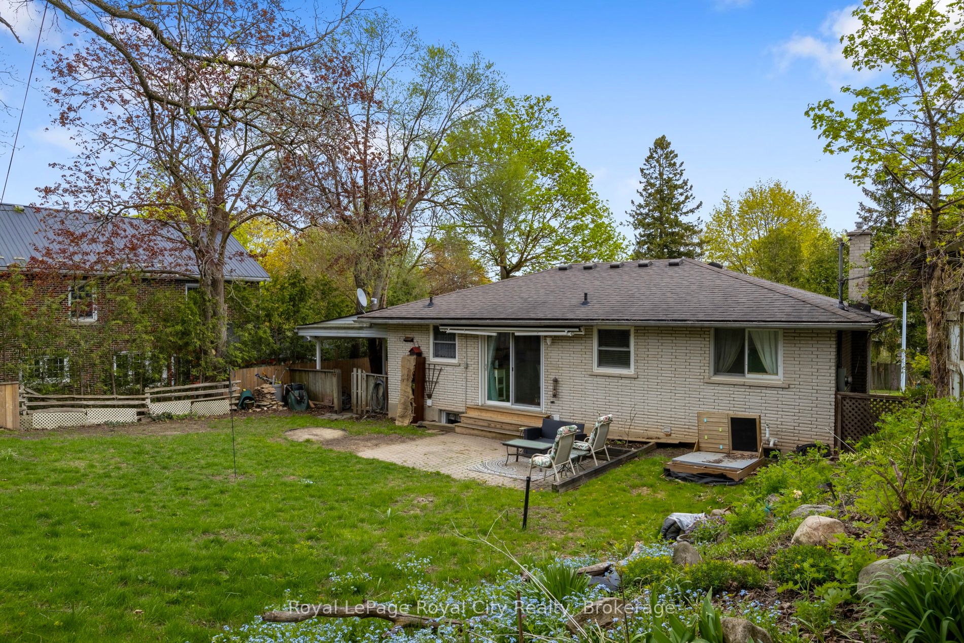 601 Colquhoun Street Property Photo 25