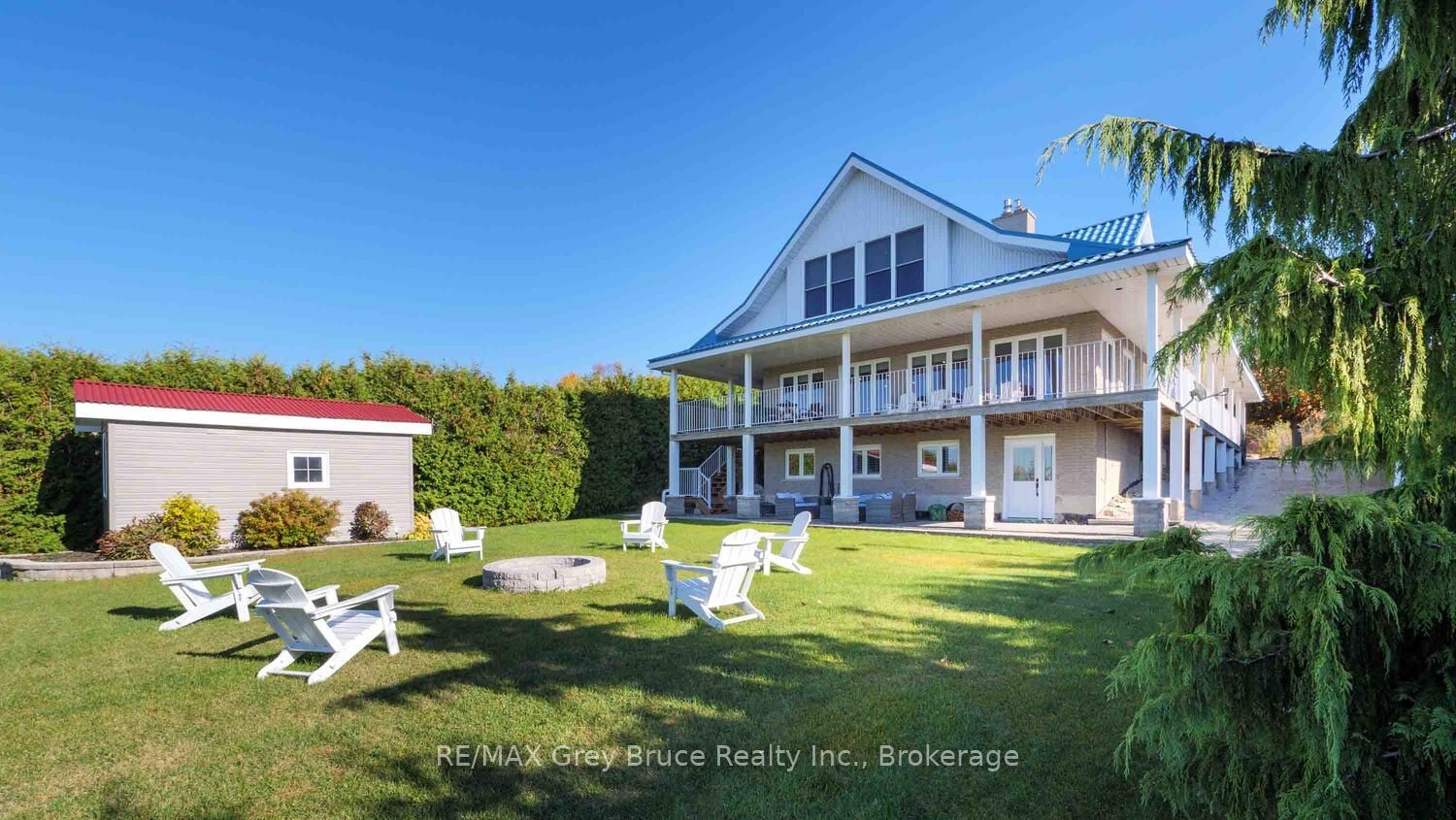 151 Grandore Street W Property Photo 1