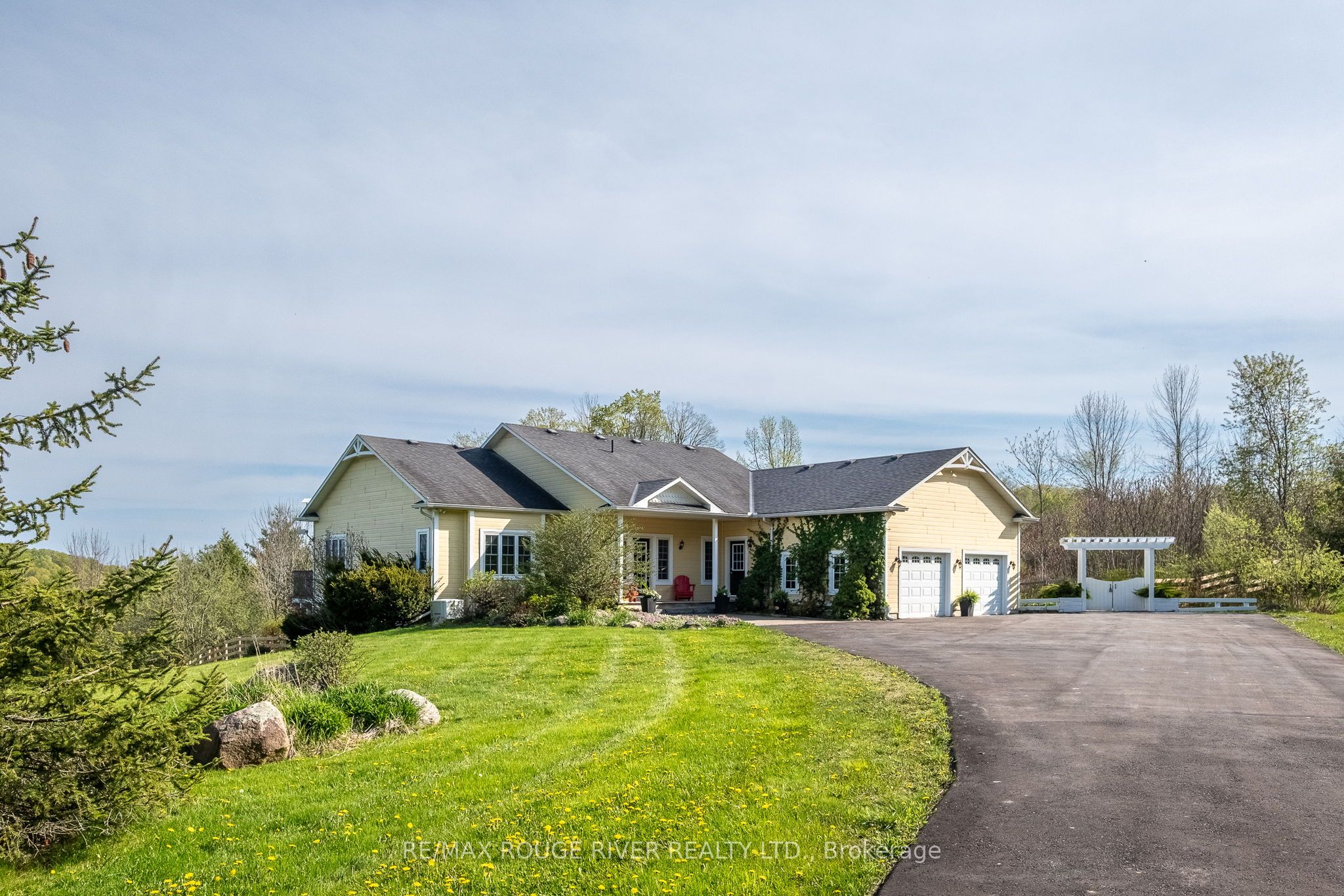 436 Eddystone Road Property Photo 3
