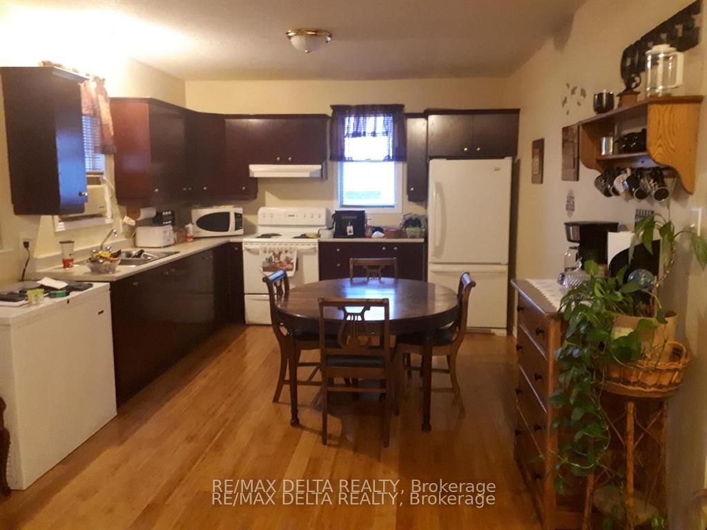 406-408 Telegraph Street 406 A-c Property Photo 12