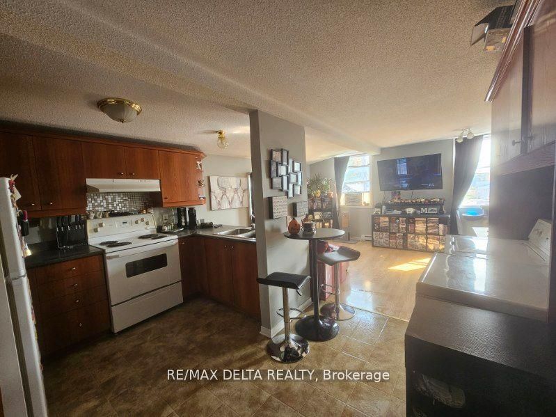 406-408 Telegraph Street 406 A-c Property Photo 17