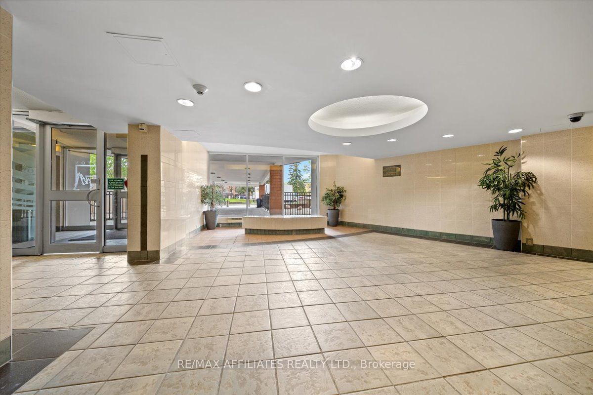 #706 - 2000 Jasmine Crescent Property Photo 24