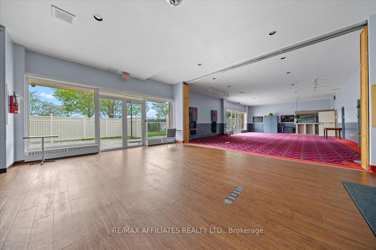 #706 - 2000 Jasmine Crescent Property Photo 27