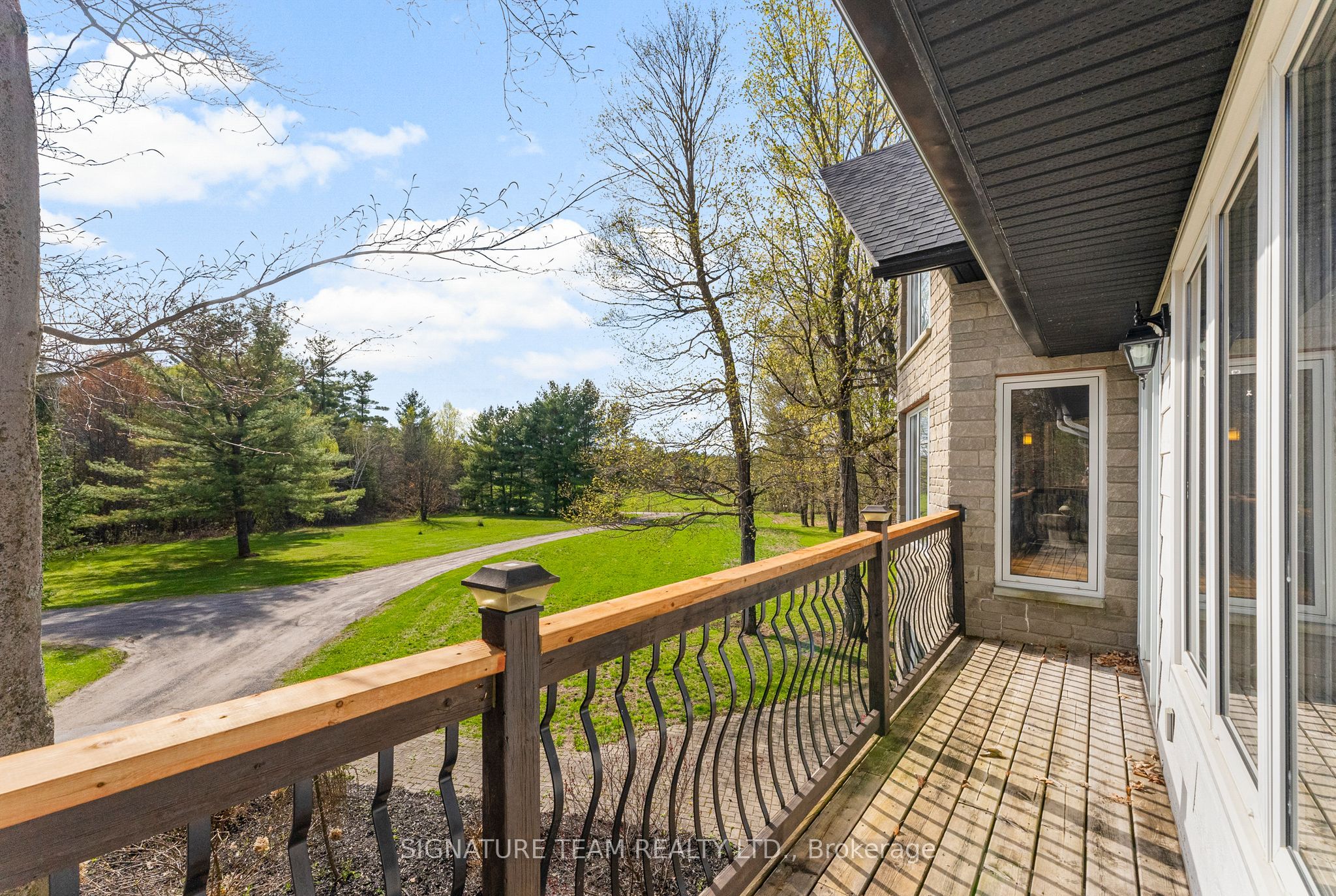 314 Robertson Line Property Photo 12