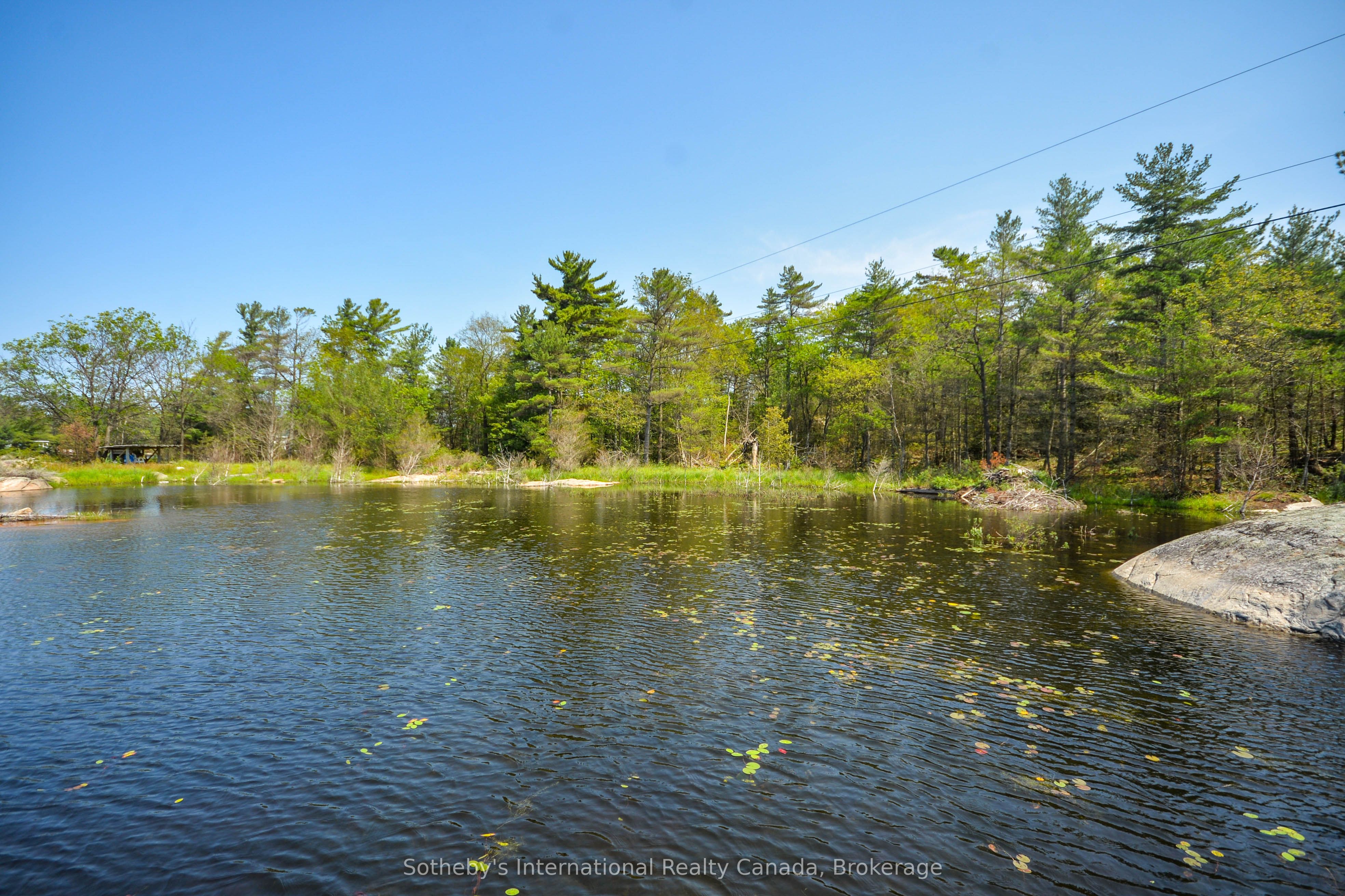 4648 Is 2190 Georgian Bay Property Photo 2