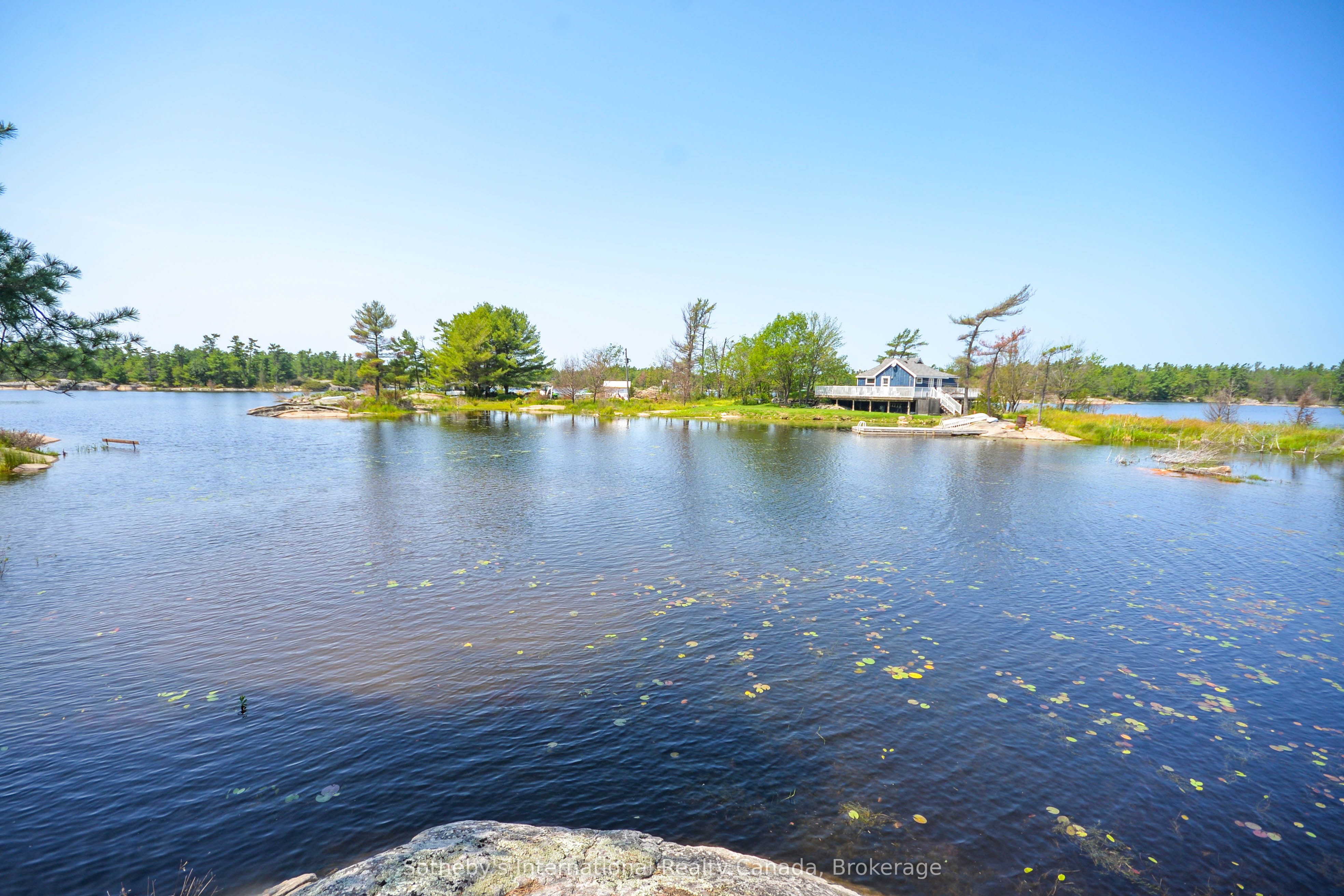 4648 Is 2190 Georgian Bay Property Photo 3